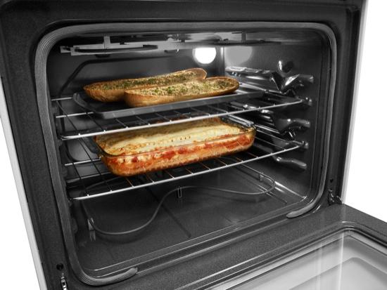 Amana AER5830VAW 4.8 cu. ft. Smoothtop Electric Range with Multiple Radiant Elements - Image 4
