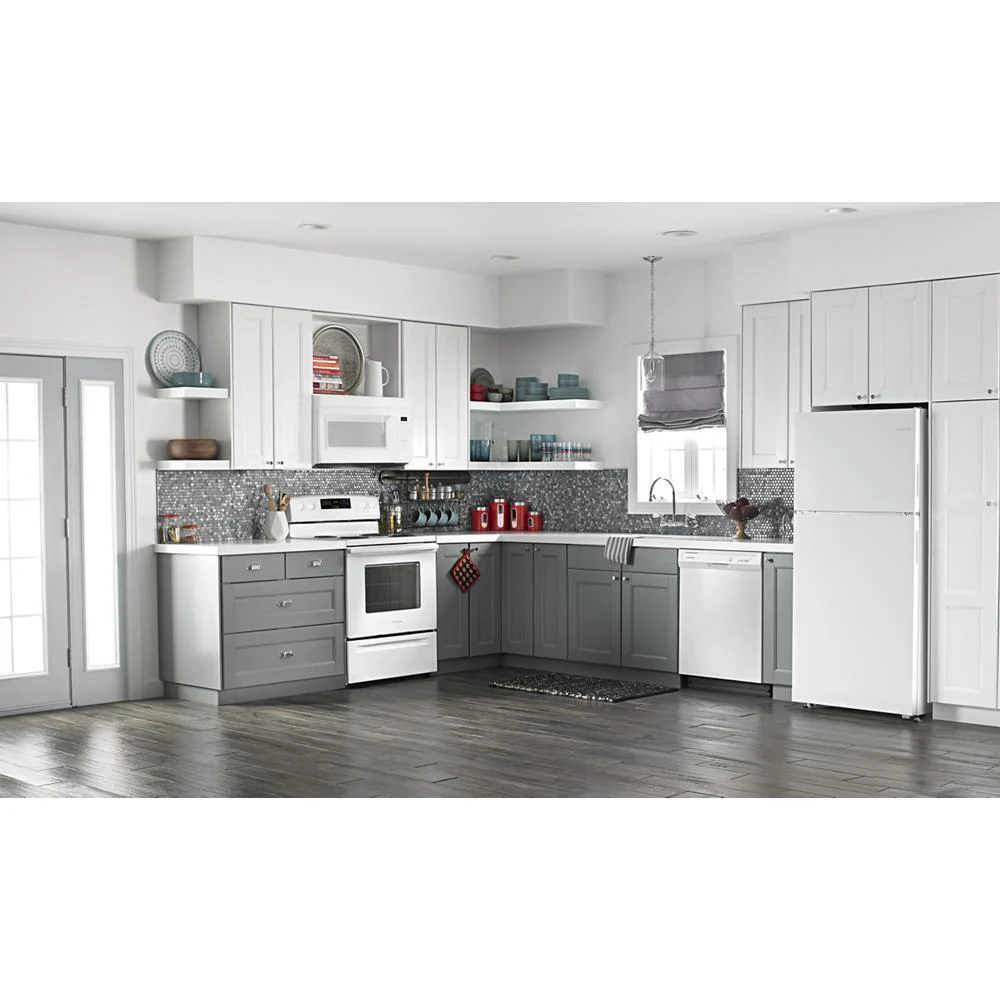 Amana ART318FFDW 30-inch Amana® Top-Freezer Refrigerator with Glass Shelves - Image 20