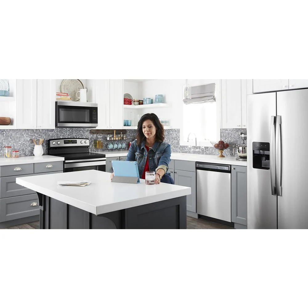 Amana ASI2175GRS 33-inch Side-by-Side Refrigerator with Dual Pad External Ice and Water Dispenser - Image 13