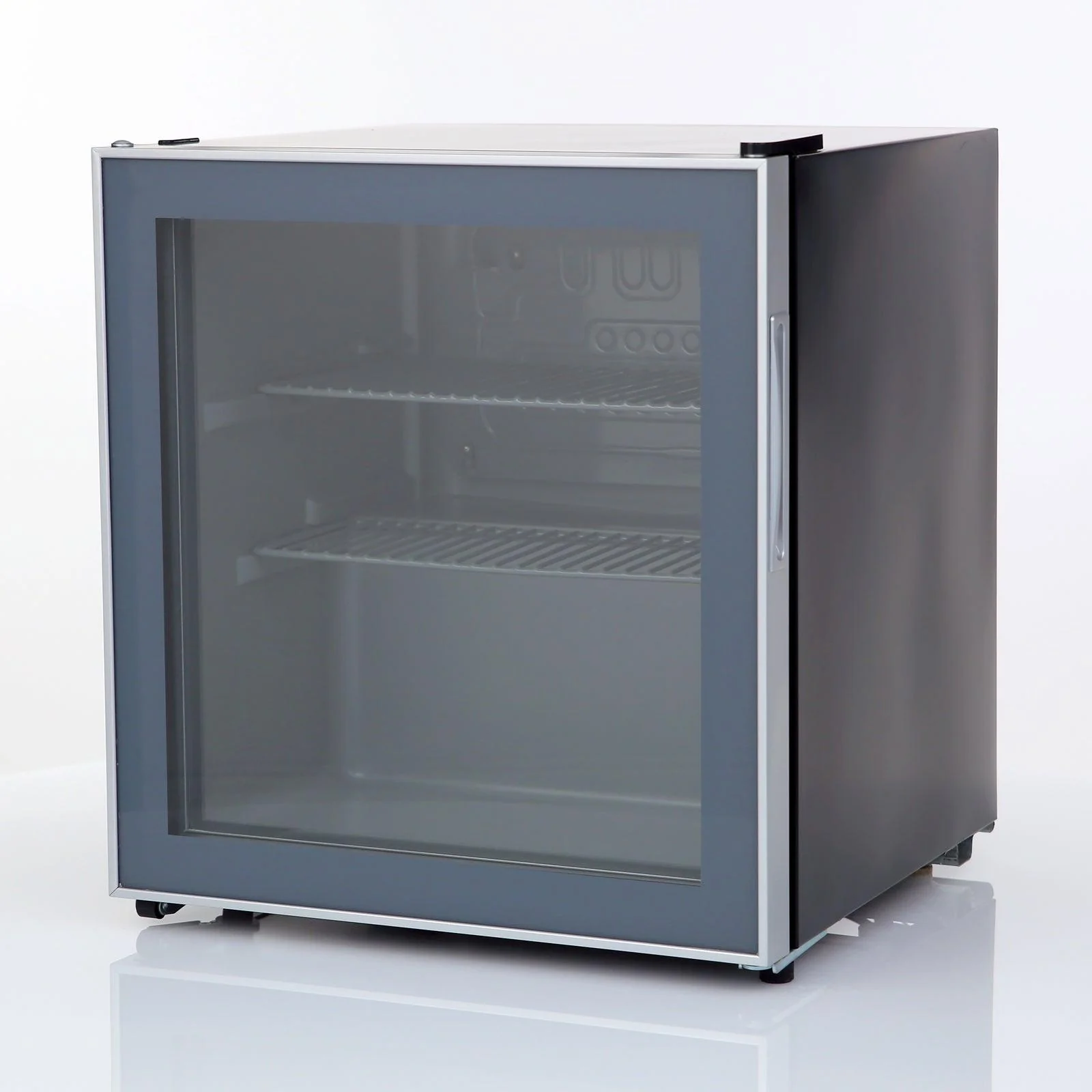 ARBC17T2PG Avanti Beverage Center, 60 Can Capacity - Image 2