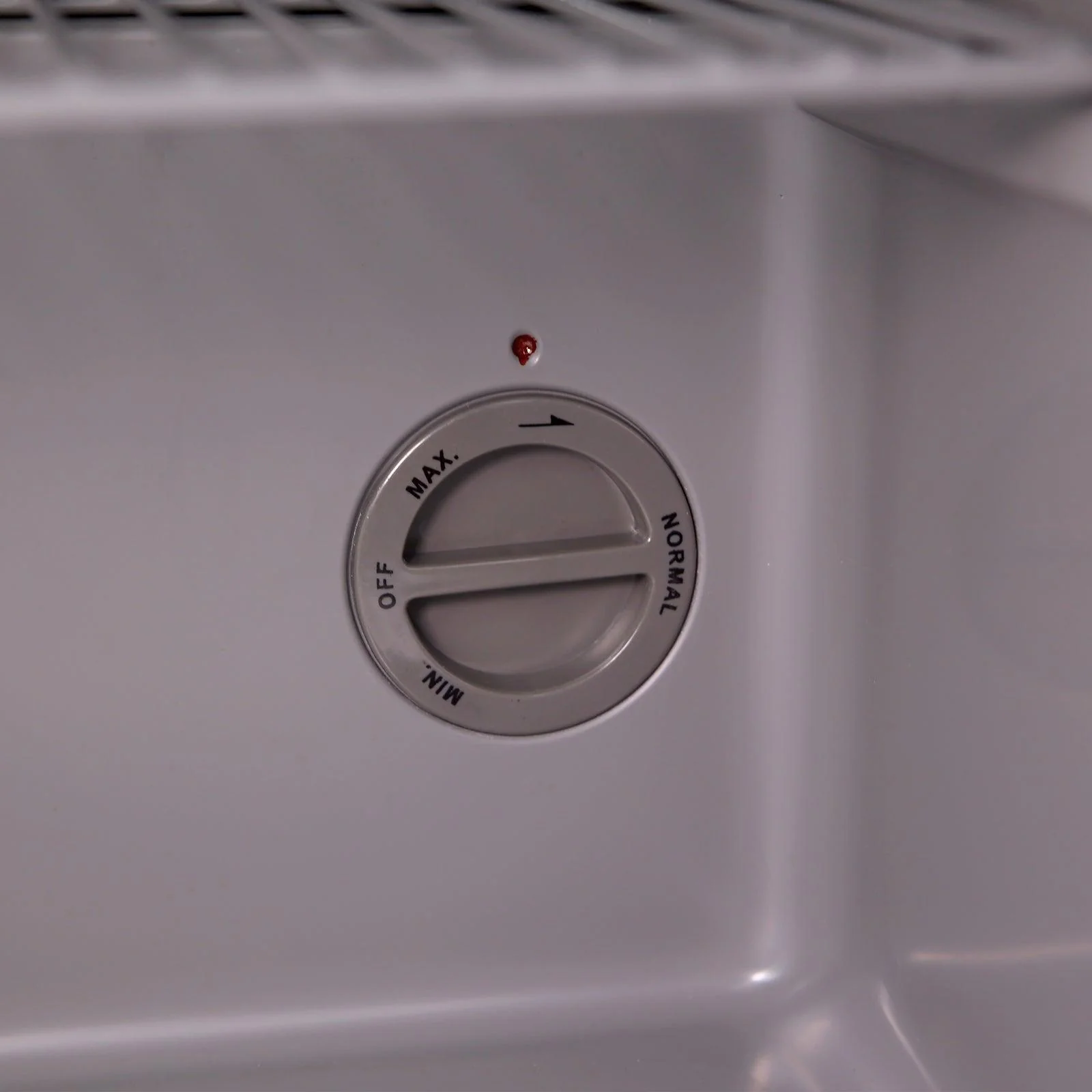 ARBC17T2PG Avanti Beverage Center, 60 Can Capacity - Image 7
