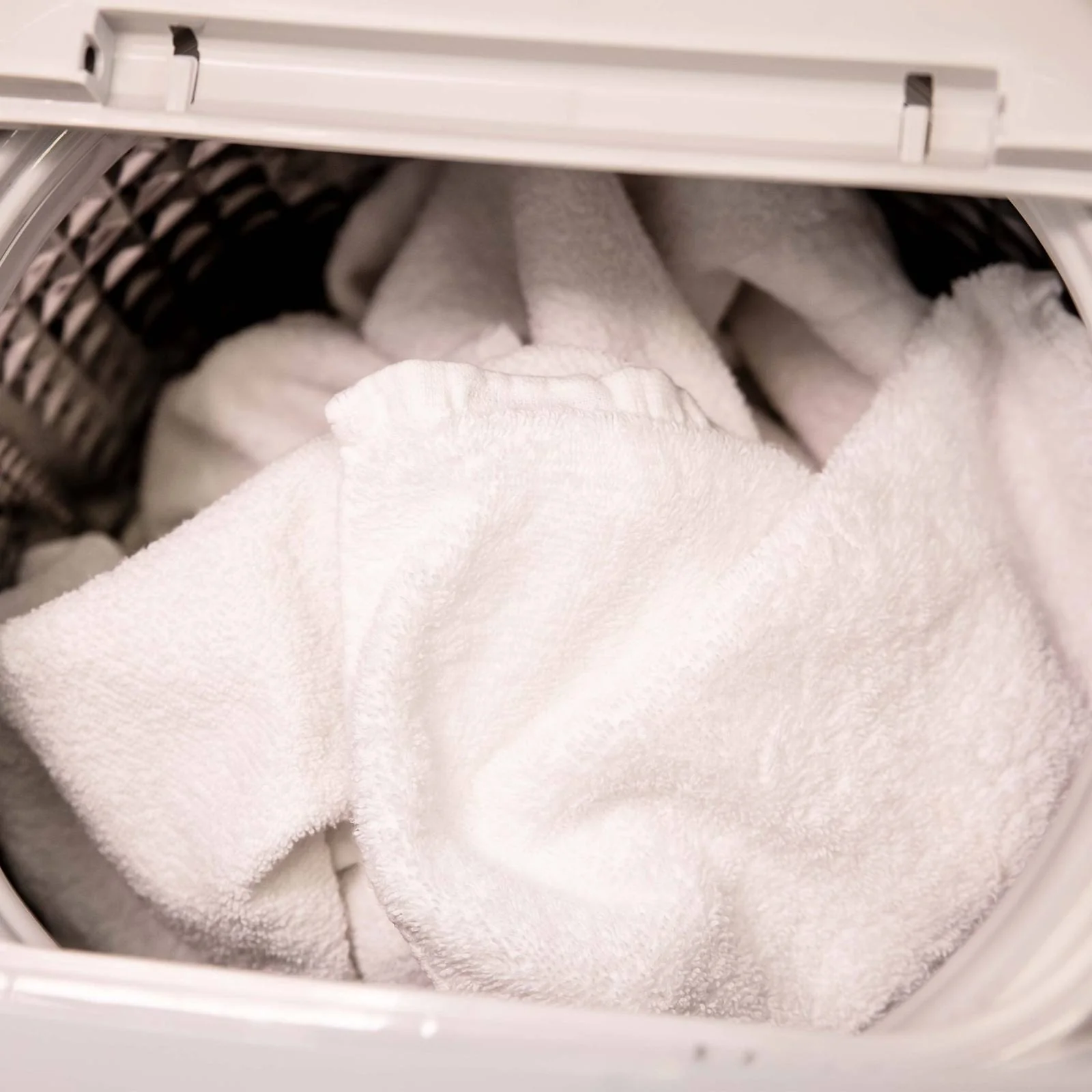 CTW84X0WIS Avanti 0.84 cu. ft. Compact Washer Machine - Image 4