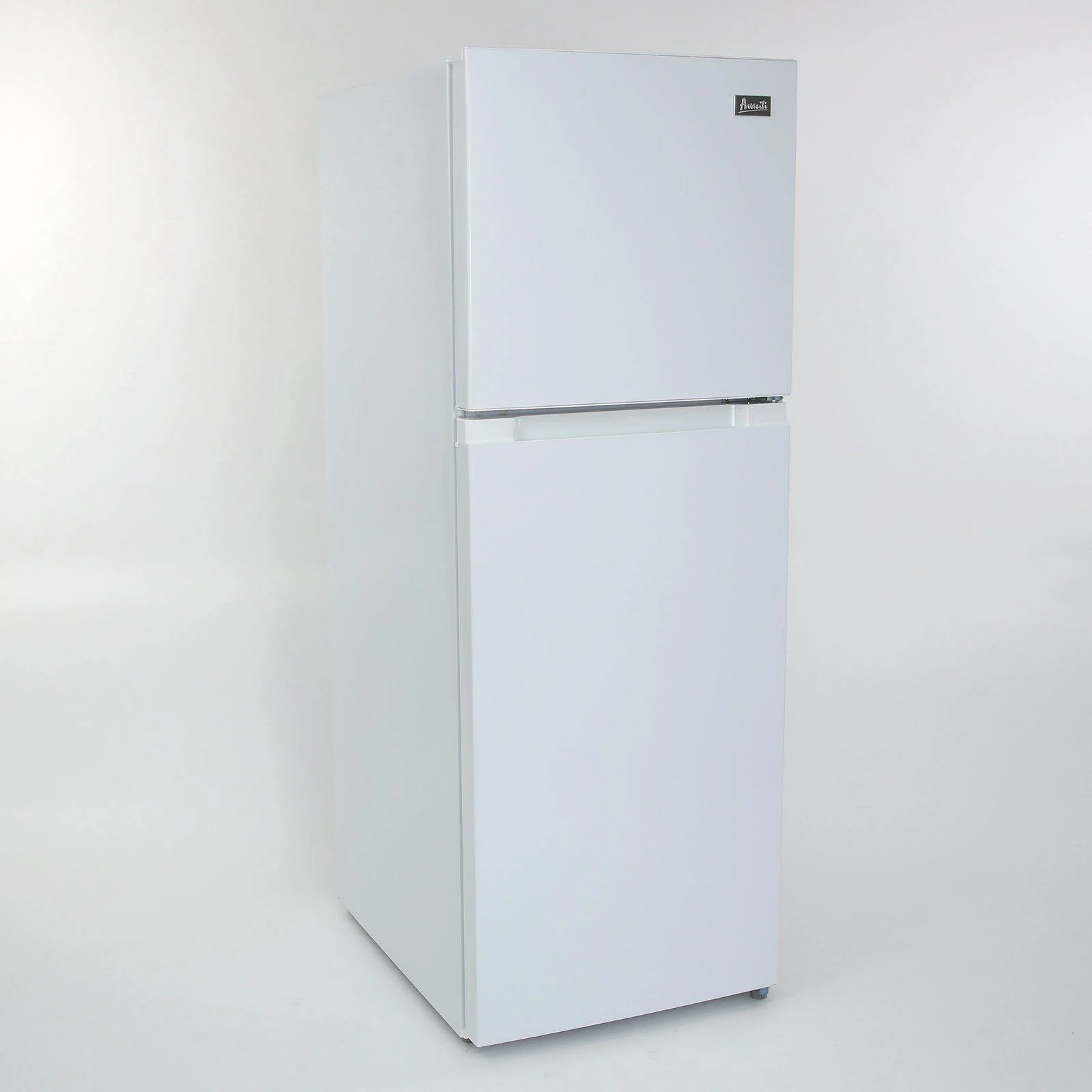 FF1010D0W Avanti Frost-Free Apartment Size Refrigerator, 10.1 cu. ft. - White / 10.1 cu. ft. - Image 5