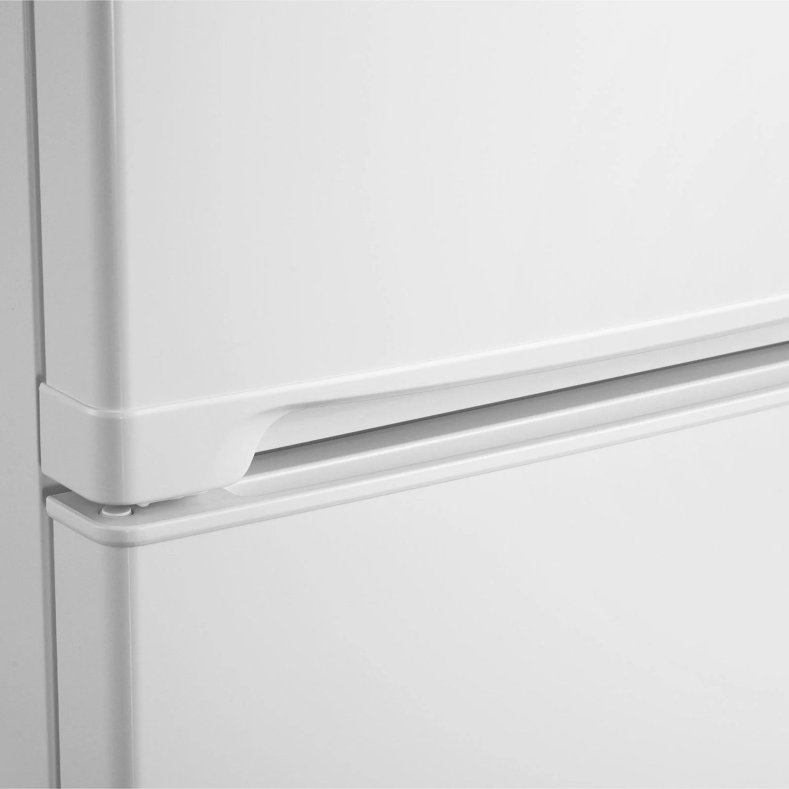 FF10B3S Avanti 10.0 cu. ft. Apartment Size Refrigerator - Stainless Steel - Image 7