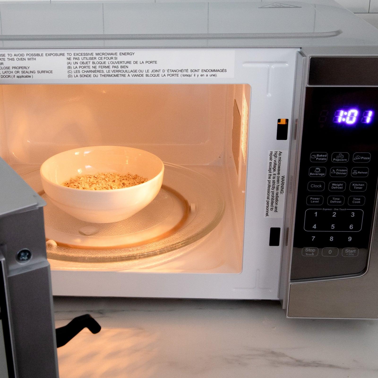MT116V4M Avanti 1.1 cu. ft. Microwave Oven - Image 8