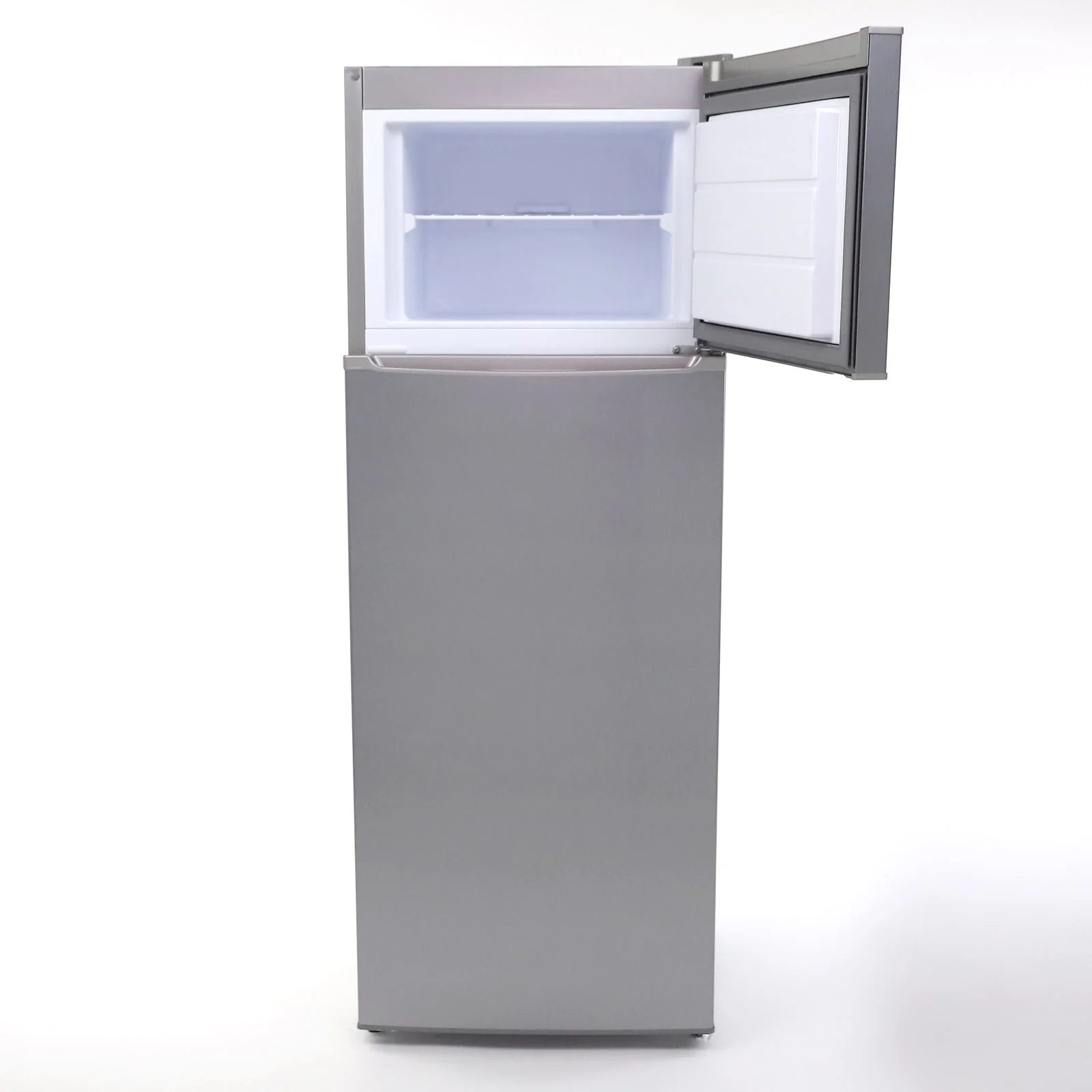 Avanti 7.4 cu. ft. Apartment Size Refrigerator - White / 7.4 cu. ft. - Image 16