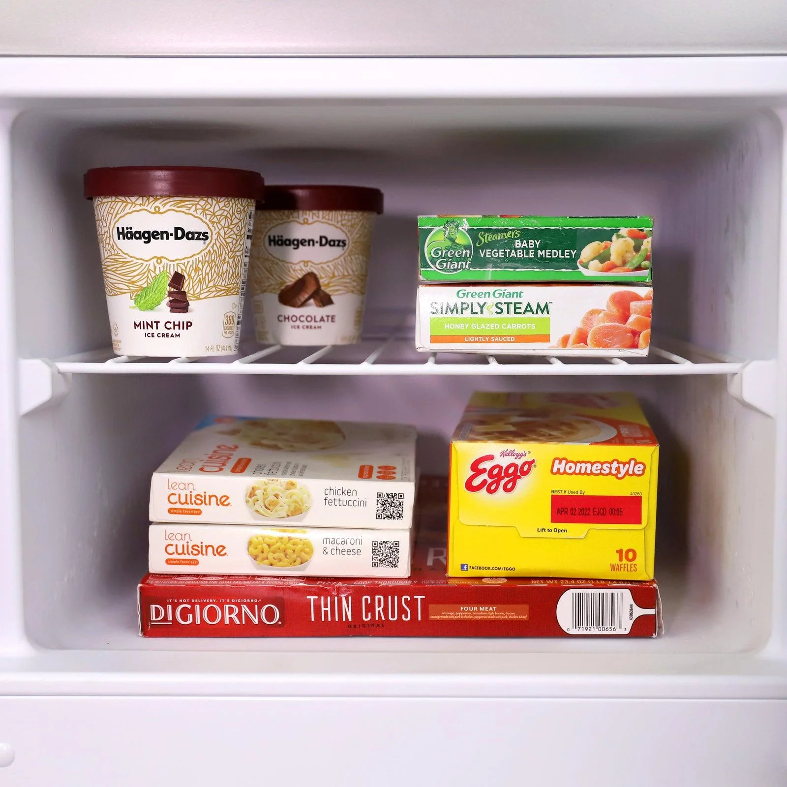 Avanti 7.4 cu. ft. Apartment Size Refrigerator - White / 7.4 cu. ft. - Image 21