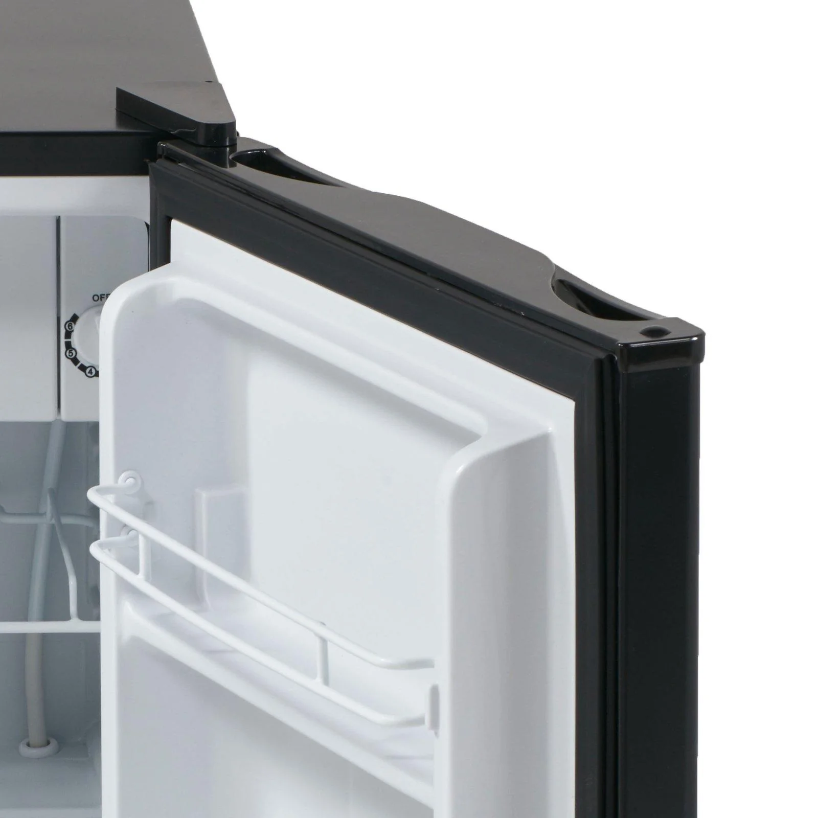 RM24T1B Avanti 2.4 cu. ft. Compact Refrigerator - Image 5