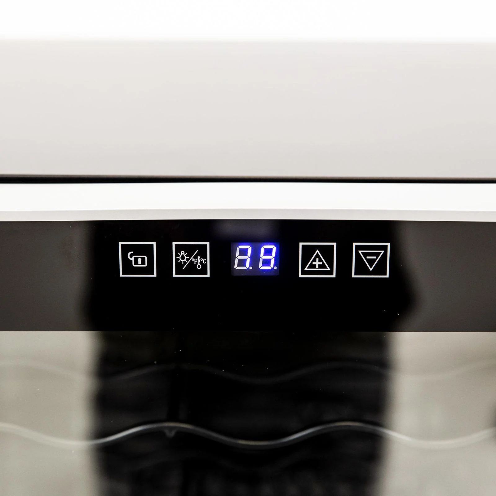 WC34N2P Avanti 34 Bottle Wine Cooler - Image 4