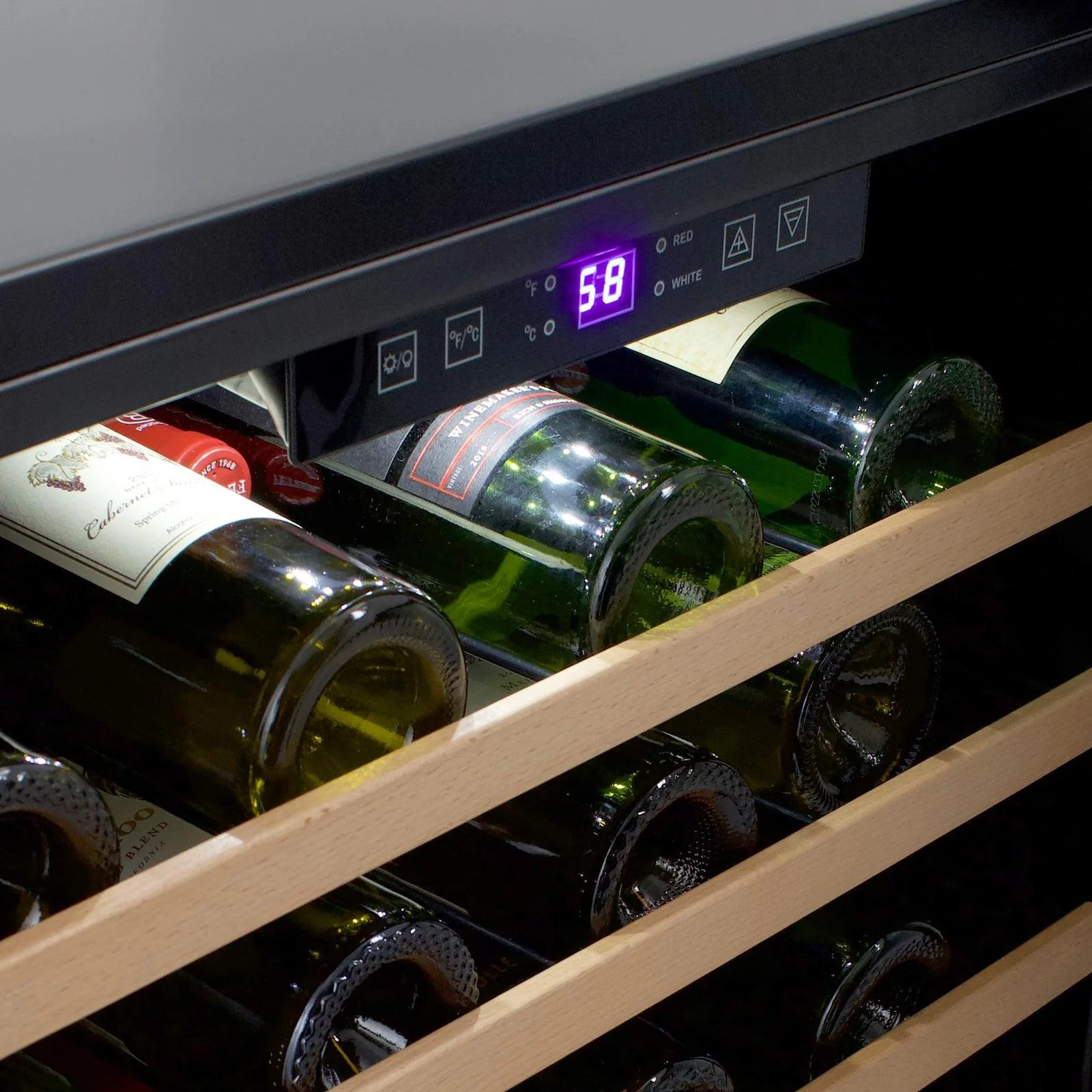 WCB52T3S Avanti 51 Bottle Wine Cooler - Image 6