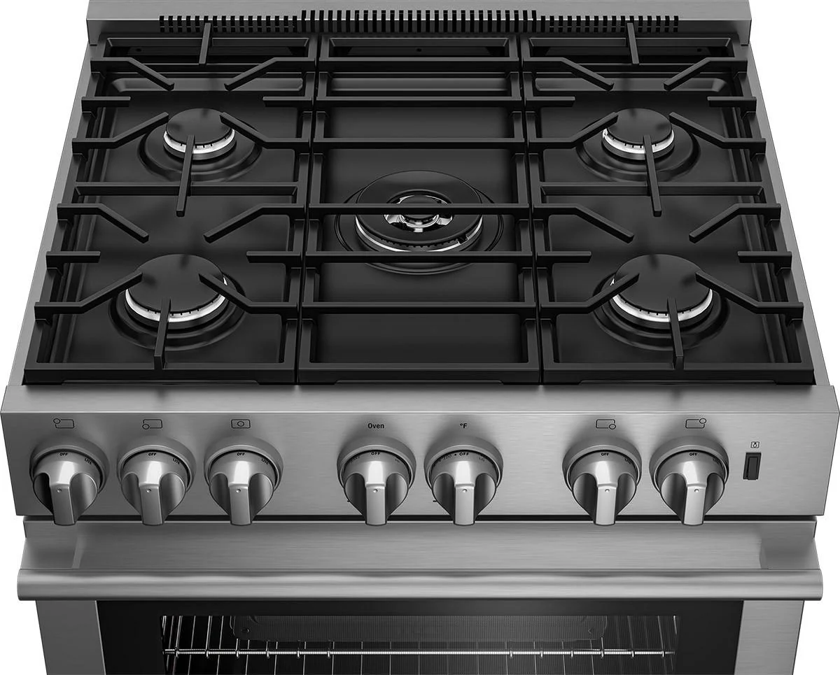 Blomberg Appliances BDF30522SS 30in Dual Fuel 5 burner range with 5.7 cu ft self clean oven, slide-in style - Image 4
