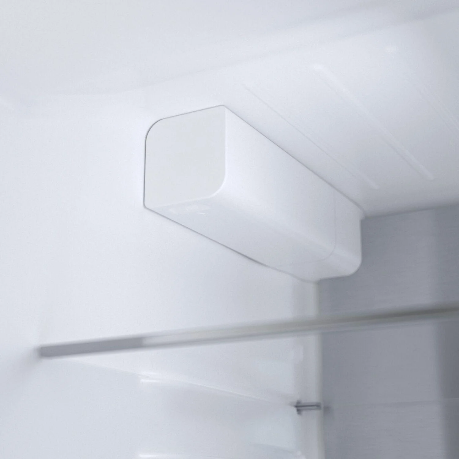 Bosch B24CB80ESW 800 Series, free-standing fridge-freezer with freezer at bottom, glass door, 24'', White, Total No Frost - Image 16