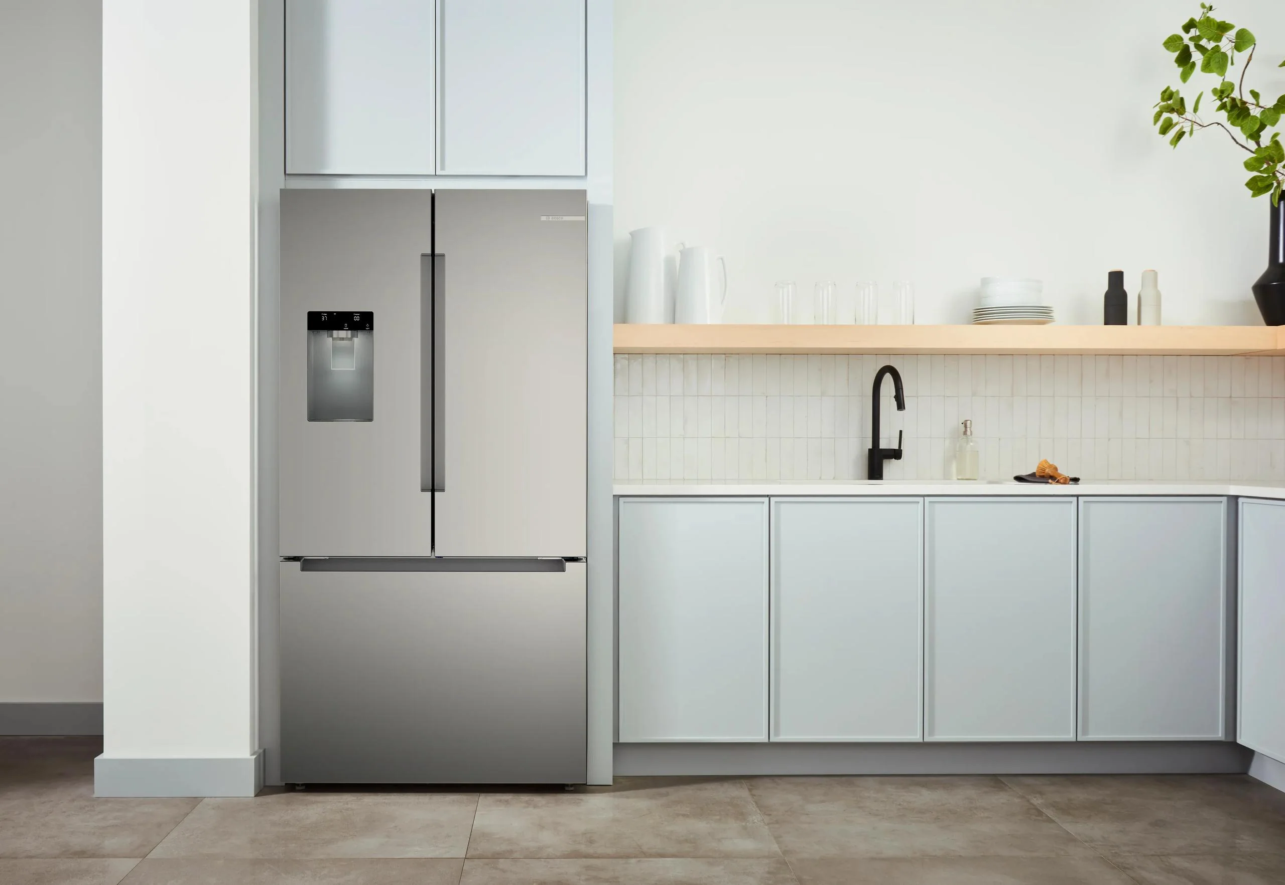 Bosch B36CD10ENS 100 Series, French Door Bottom freezer, multi door, 36'', Brushed steel (with anti-fingerprint), Total No Frost - Image 6