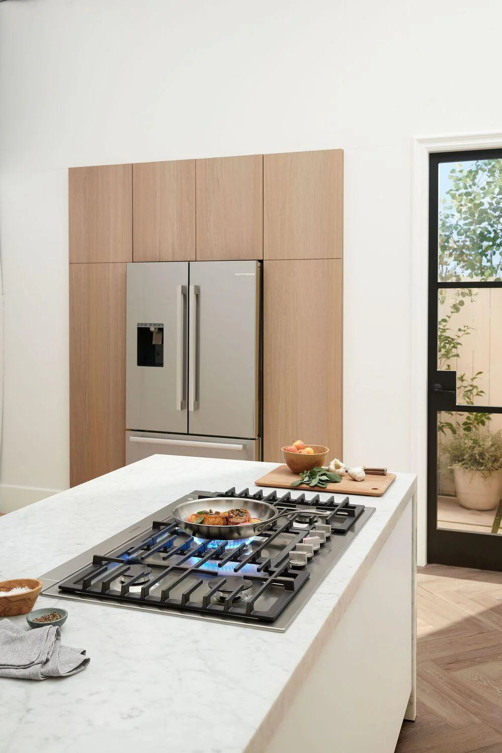 Bosch B36CD50SNS 500 Series French Door Bottom Mount Refrigerator 36" Stainless steel (with anti-fingerprint), Total No Frost - Image 31