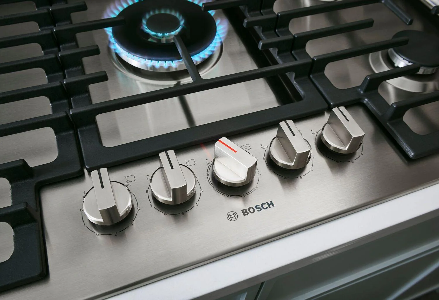 Bosch 800 Series Gas Cooktop 36" Stainless steel NGM8658UC - Image 29