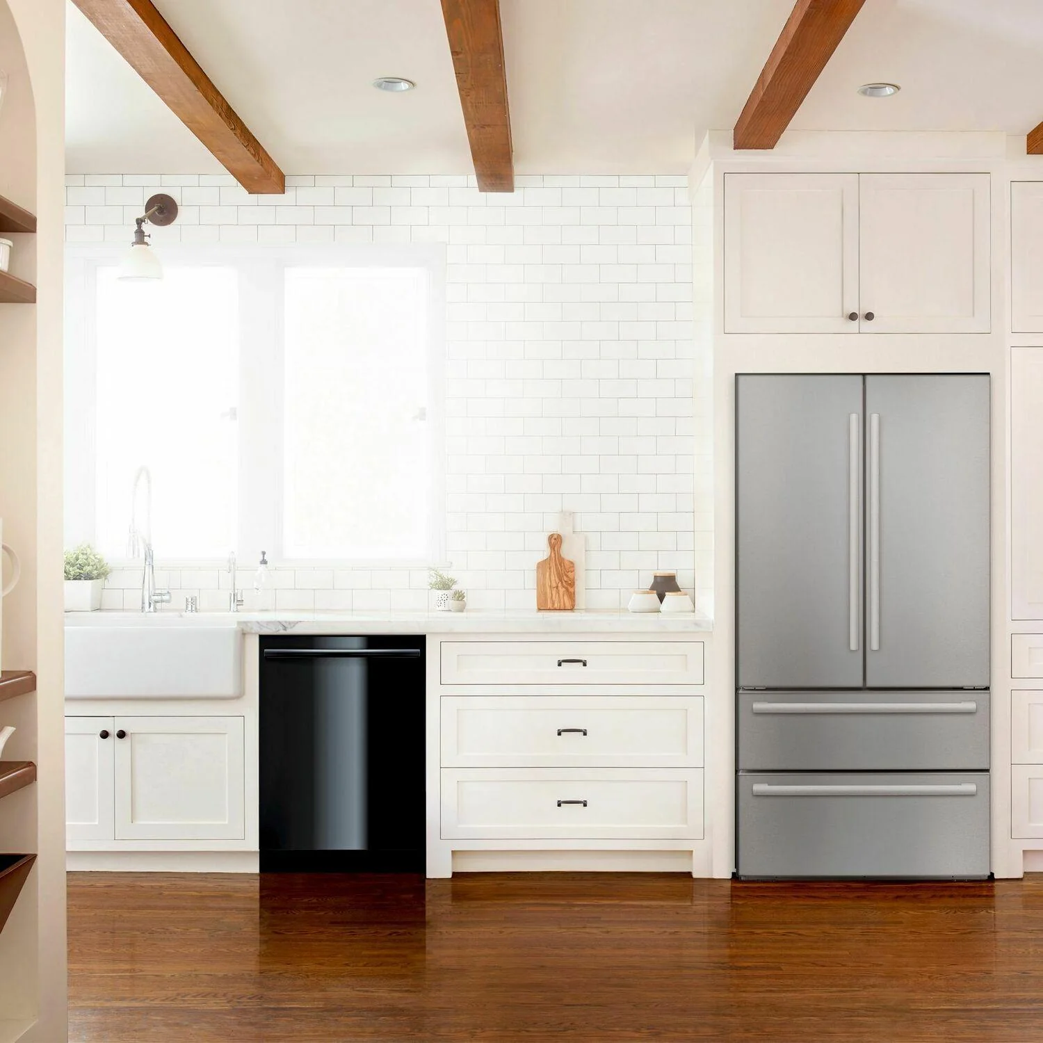 100 Series Dishwasher 24'' Black SHXM4AY56N - Image 3