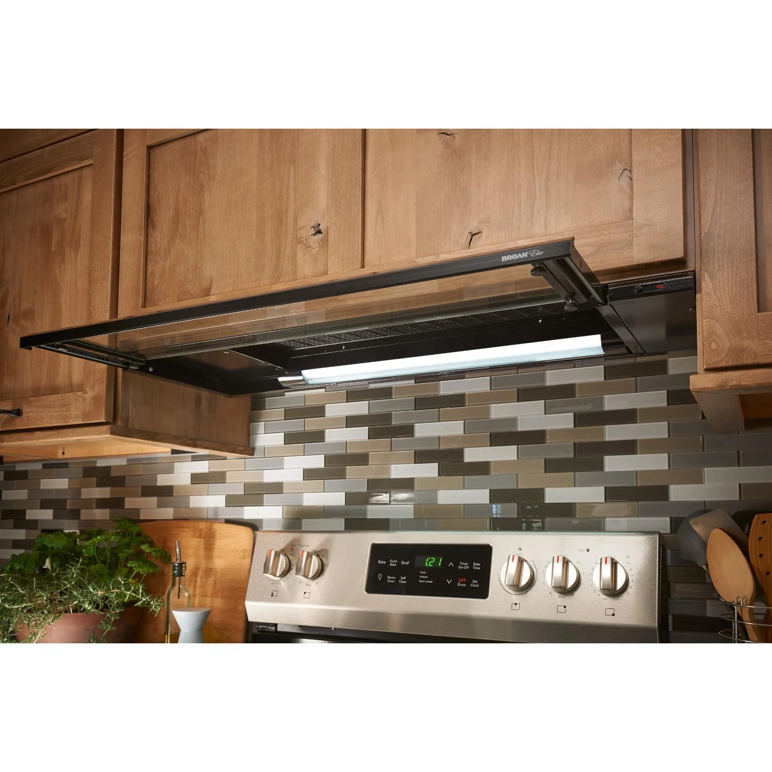Broan 153023 DISCONTINUED-Broan® Elite 30-Inch Under-Cabinet Slide-Out Range Hood w/ Light, Black - Image 3
