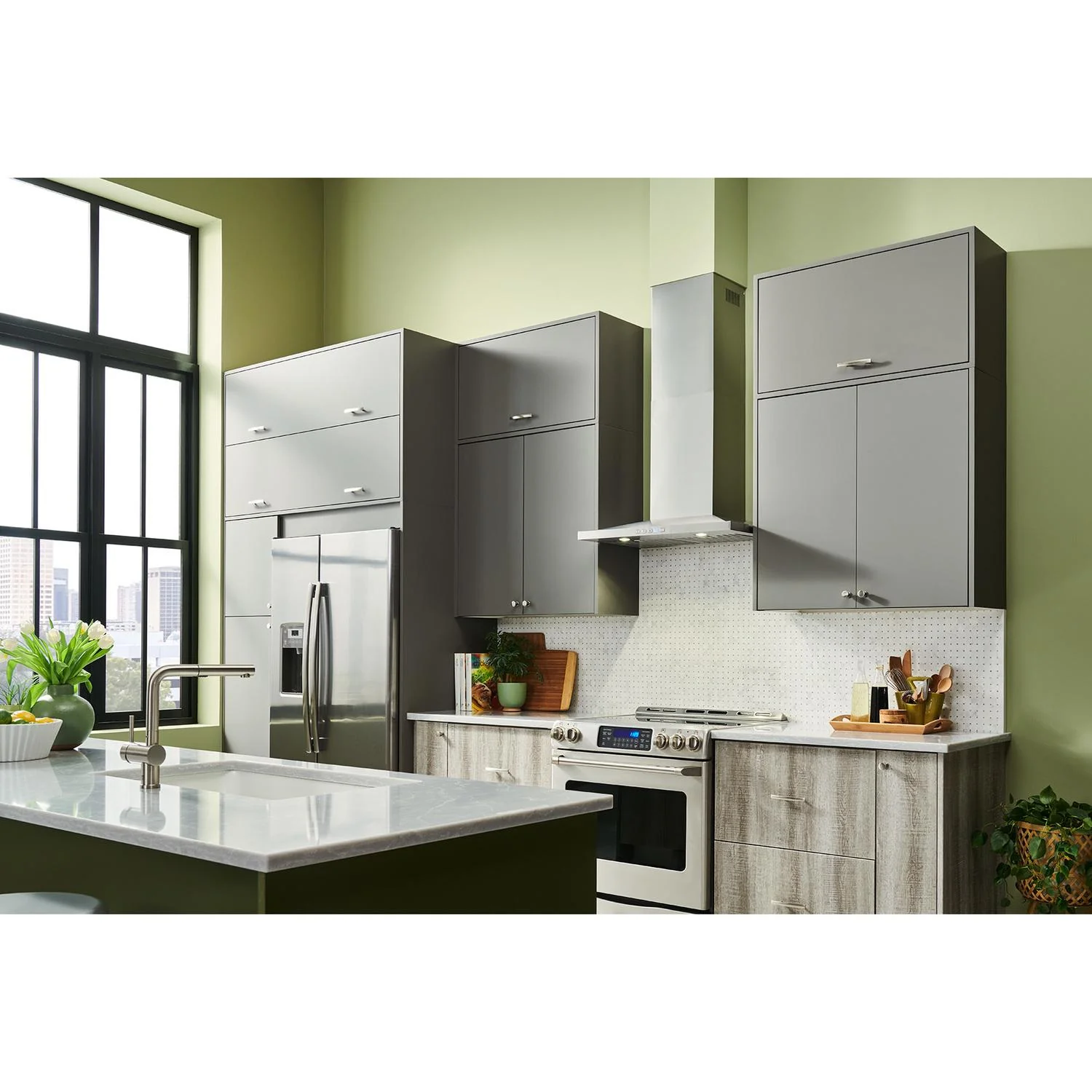 Broan BWS2304SS **DISCONTINUED** Broan® 30-Inch Convertible Wall-Mount Low Profile Pyramidal Chimney Range Hood, 450 MAX CFM - Image 2