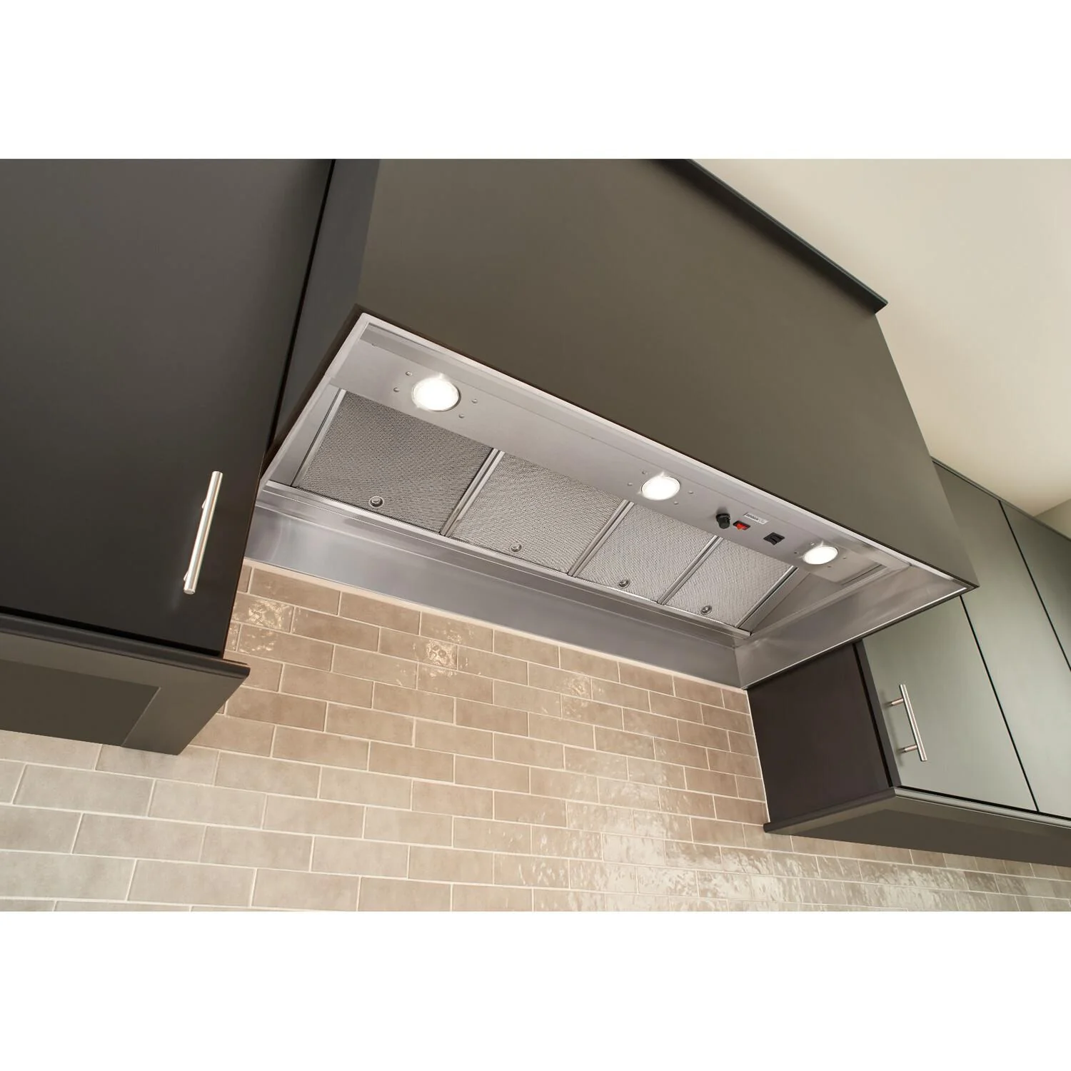 Broan RMIP45 **DISCONTINUED** Broan® 45-Inch Pro-Style Built-In Range Hood Insert - Image 2