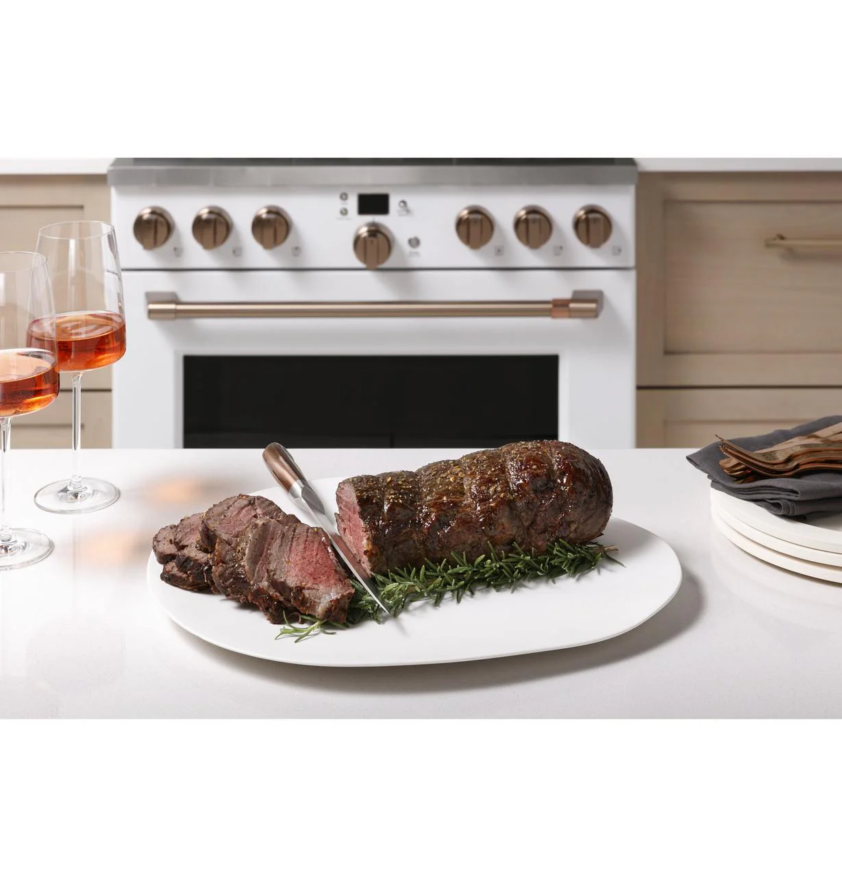 Cafe C2Y366P2TS1 CAF(EBACK)™ 36" Smart Dual-Fuel Commercial-Style Range with 6 Burners (Natural Gas) - Image 15