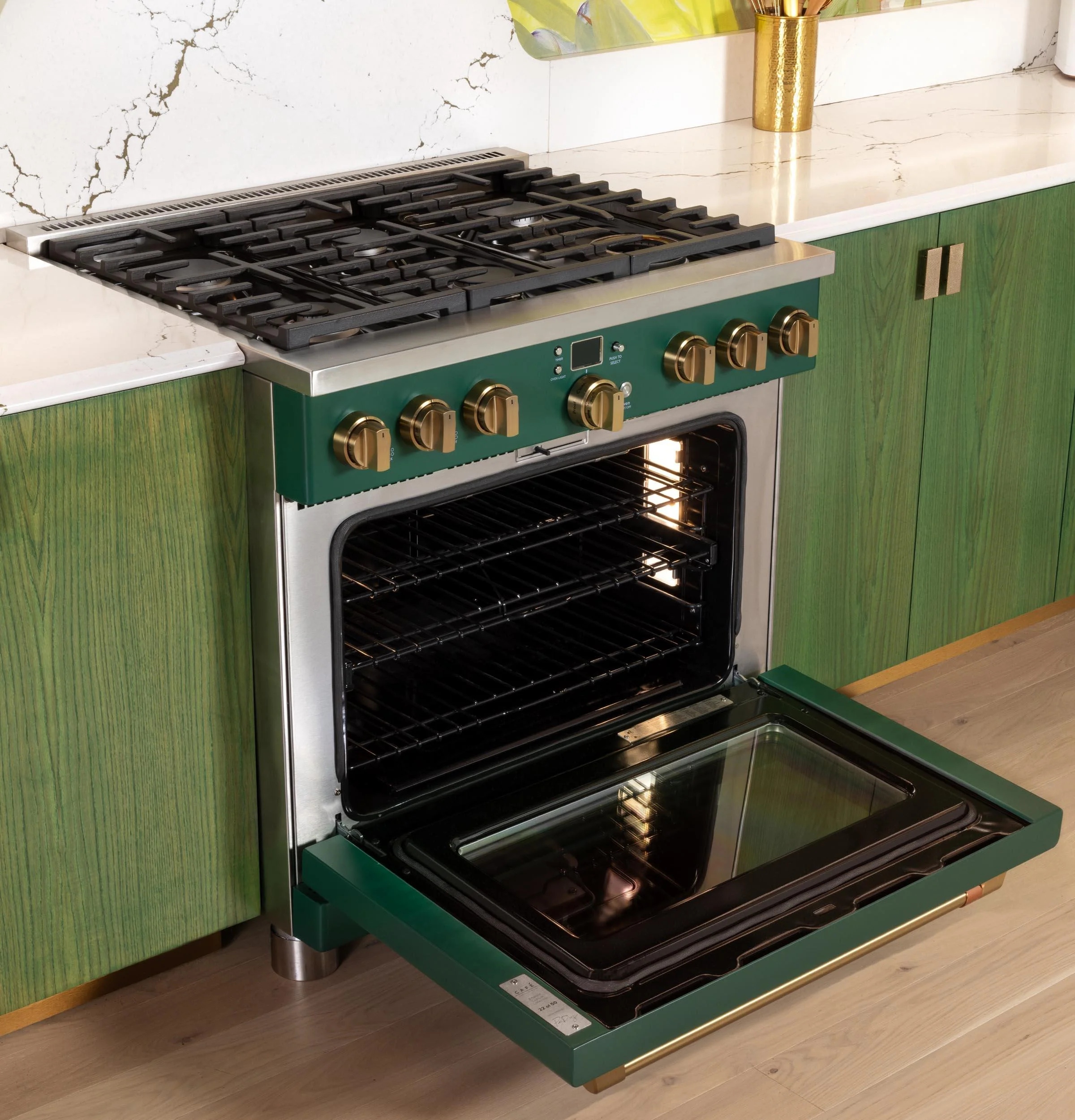 Cafe C2Y366P5TG2 Caf(eback)™ 36" Smart Dual-Fuel Commercial-Style Range with 6 Burners (Natural Gas) - Image 5