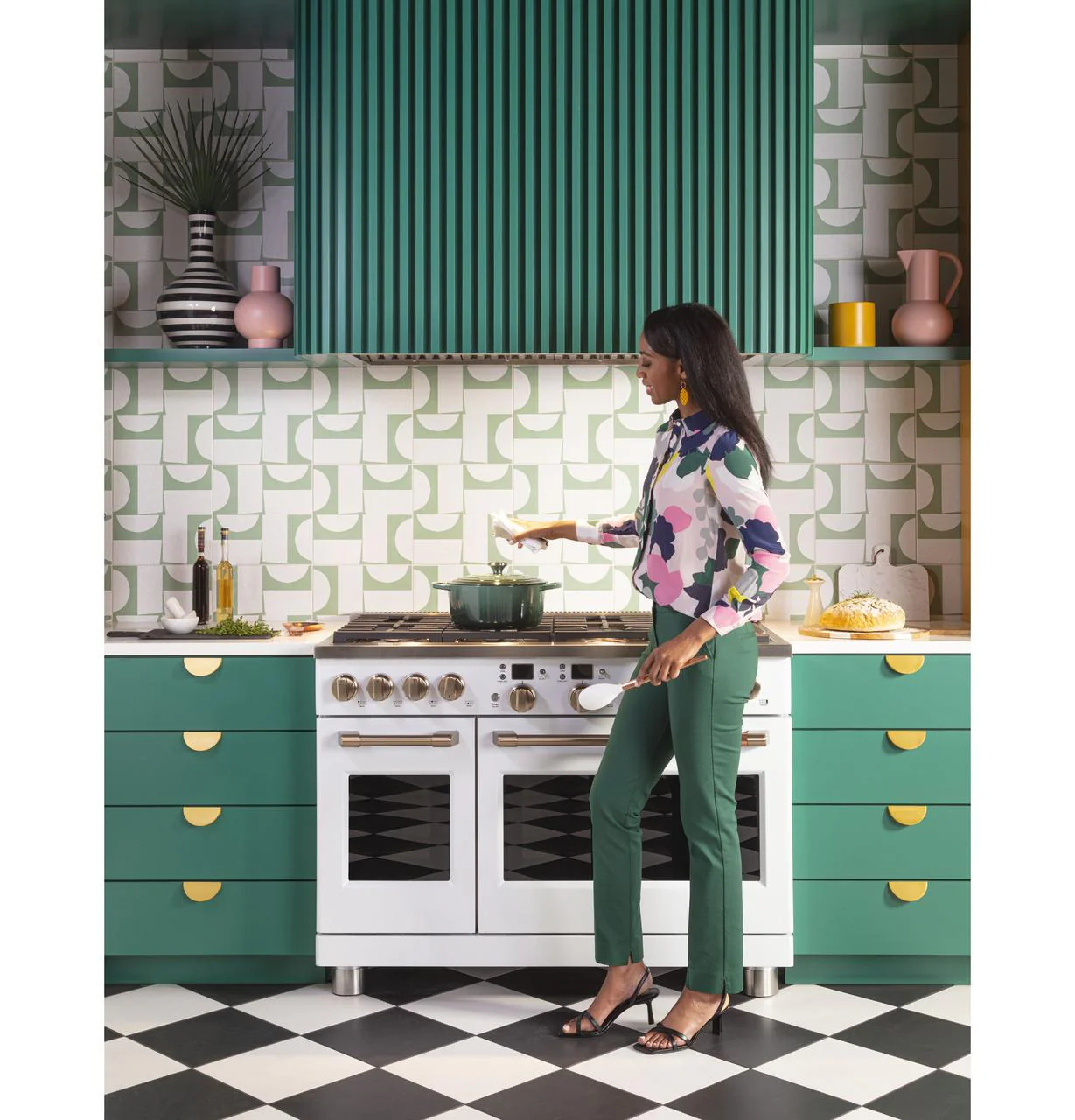 Cafe C2Y486P4TW2 CAF(EBACK)™ 48" Smart Dual-Fuel Commercial-Style Range with 6 Burners and Griddle (Natural Gas) - Image 26