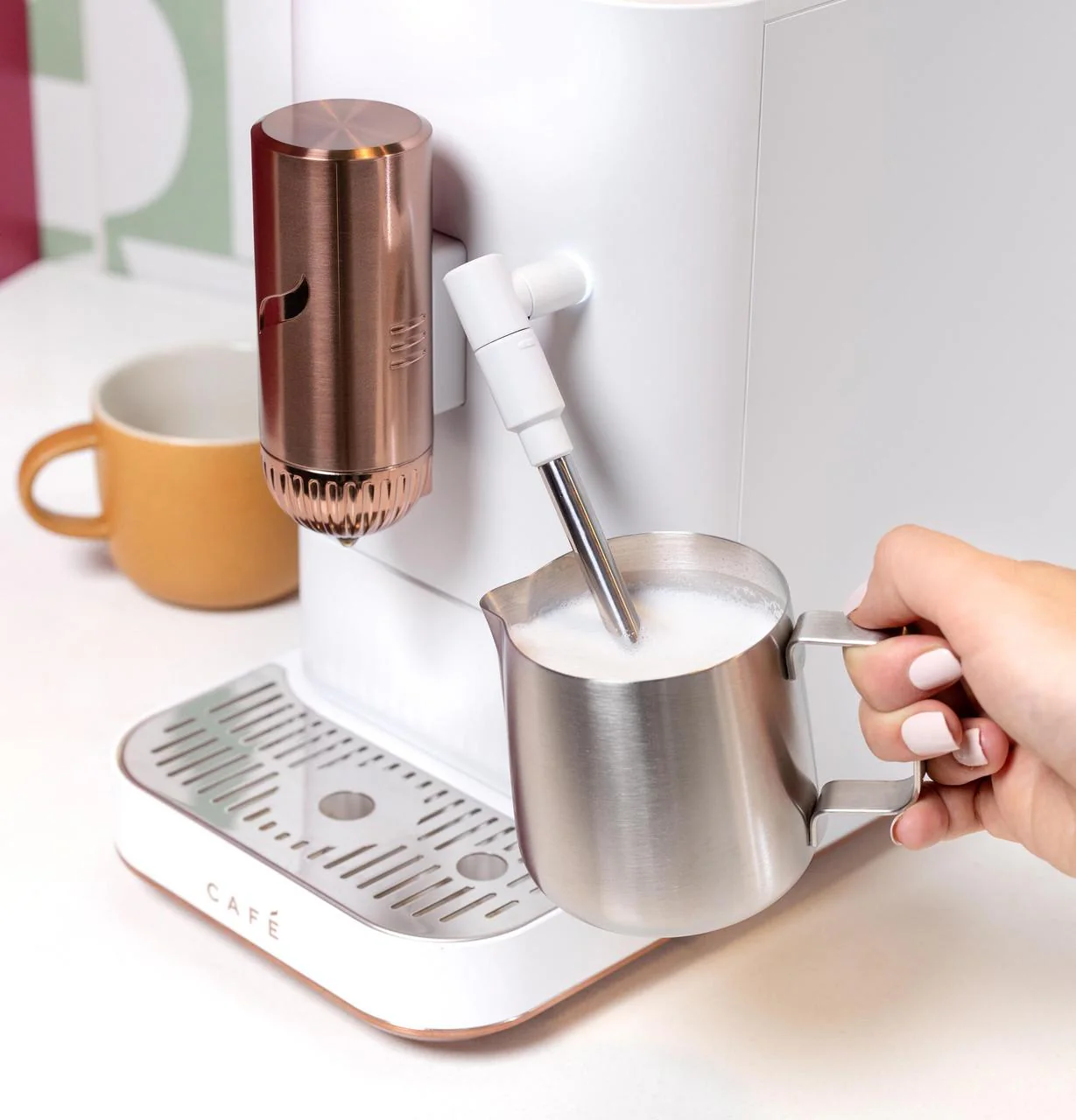 Cafe C7CEBBS4RW3 CAF(EBACK)™ AFFETTO Automatic Espresso Machine + Frother - Image 3
