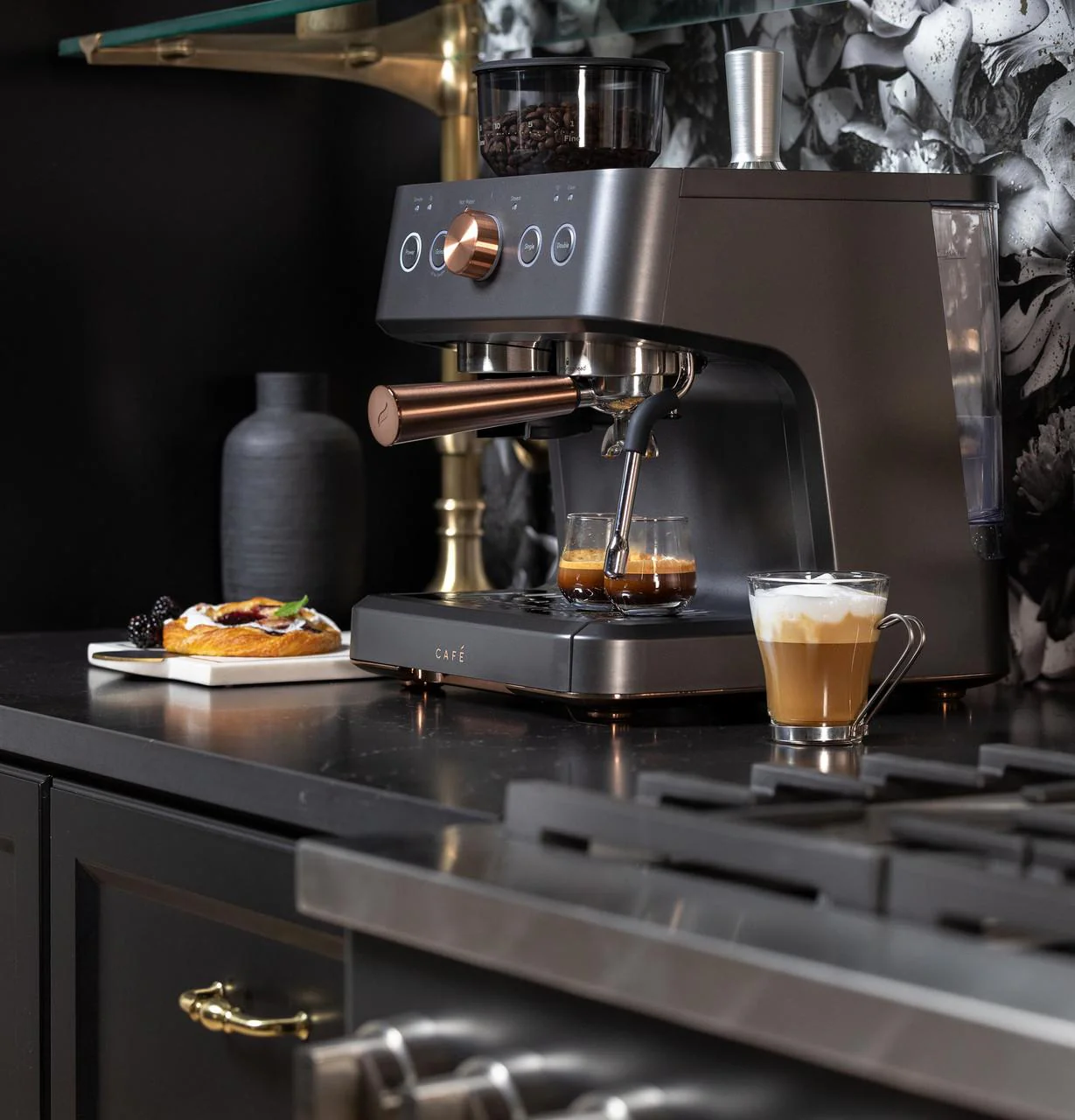Cafe C7CESAS3RD3 CAF(EBACK)™ BELLISSIMO Semi Automatic Espresso Machine + Frother - Image 9