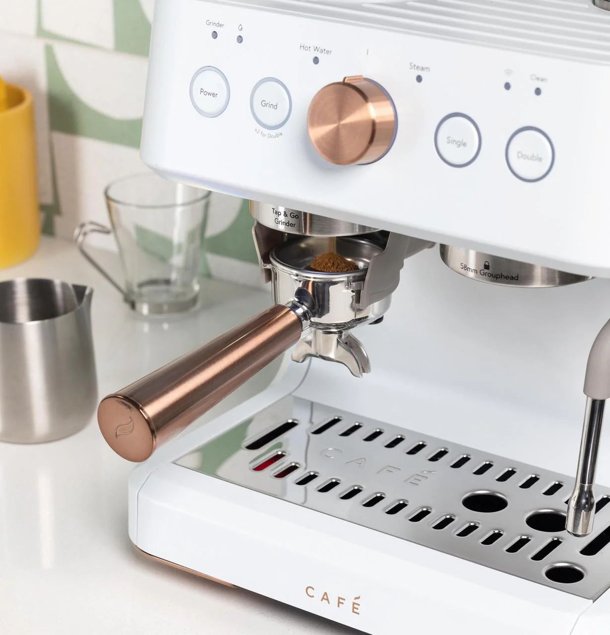 Cafe C7CESAS4RW3 CAF(EBACK)™ BELLISSIMO Semi Automatic Espresso Machine + Frother - Image 10