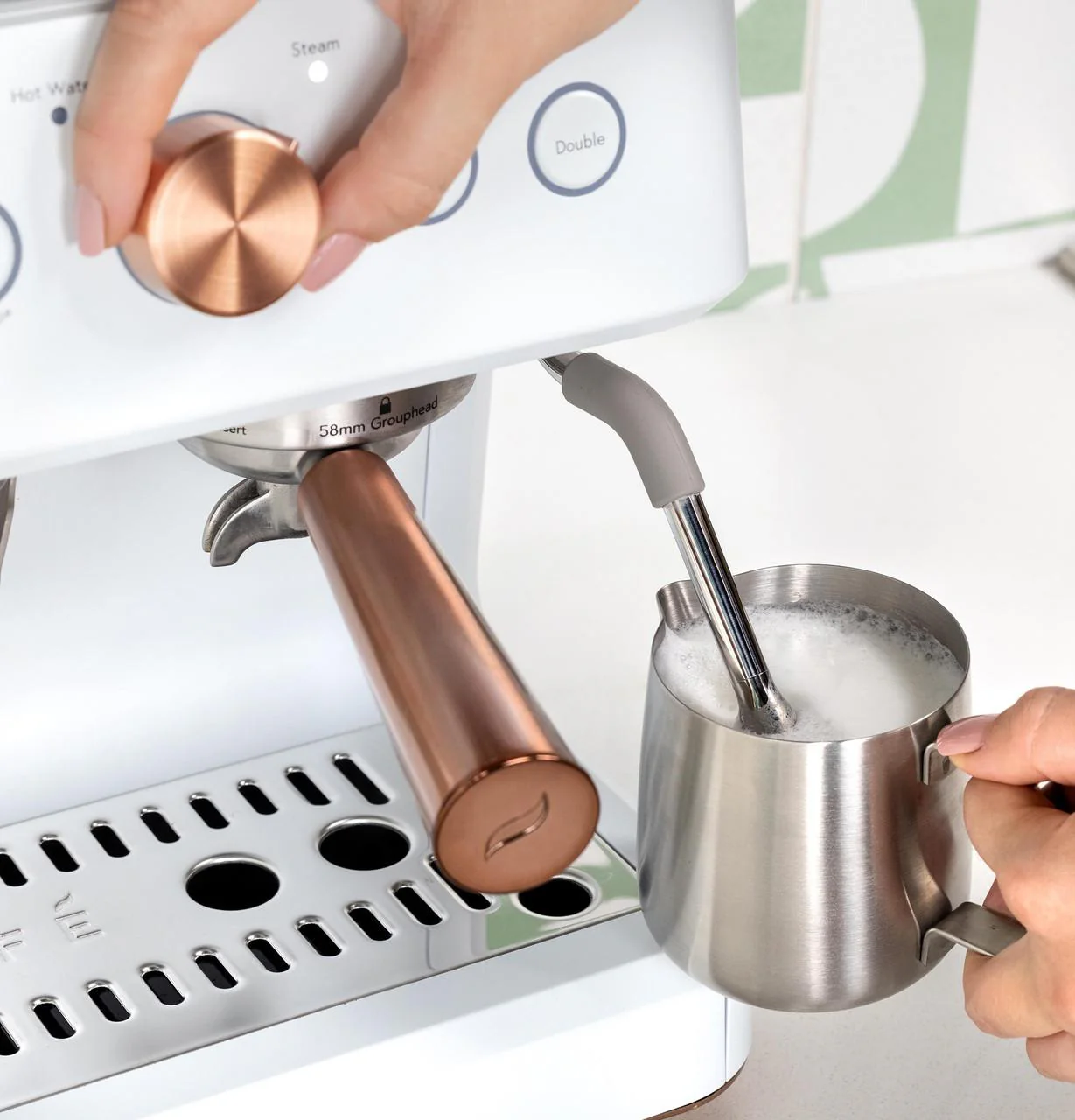 Cafe C7CESAS4RW3 CAF(EBACK)™ BELLISSIMO Semi Automatic Espresso Machine + Frother - Image 9