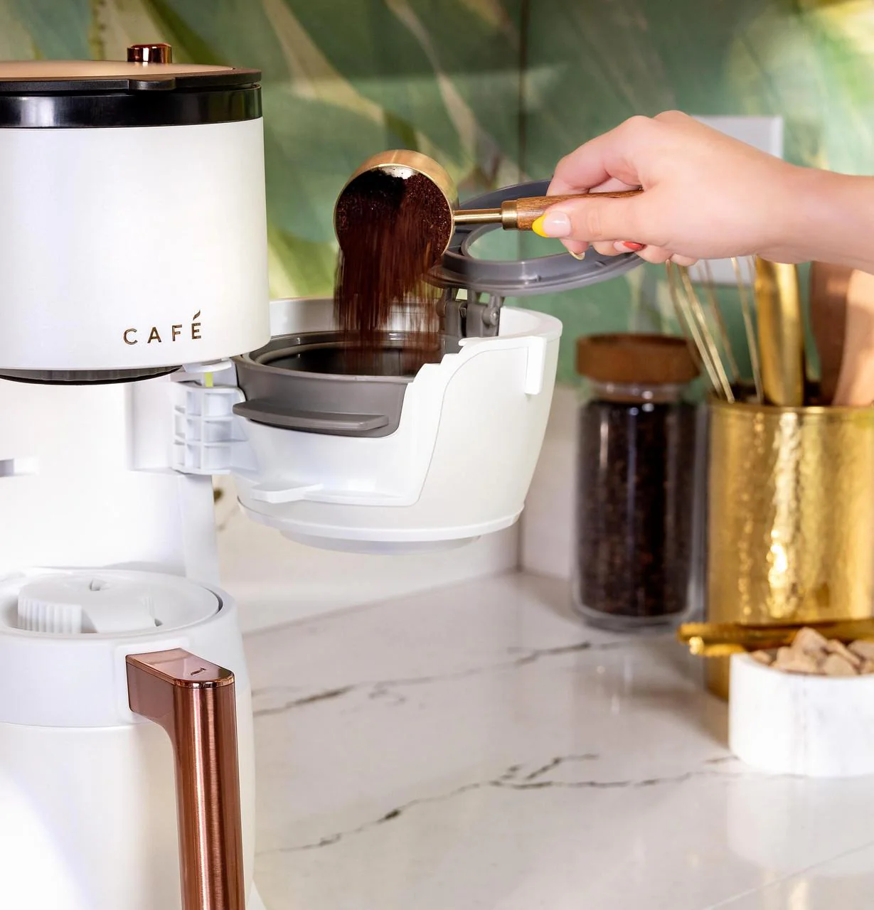 Cafe C7CGAAS4TW3 CAF(EBACK)™ Specialty Grind and Brew Coffee Maker with Thermal Carafe - Image 18