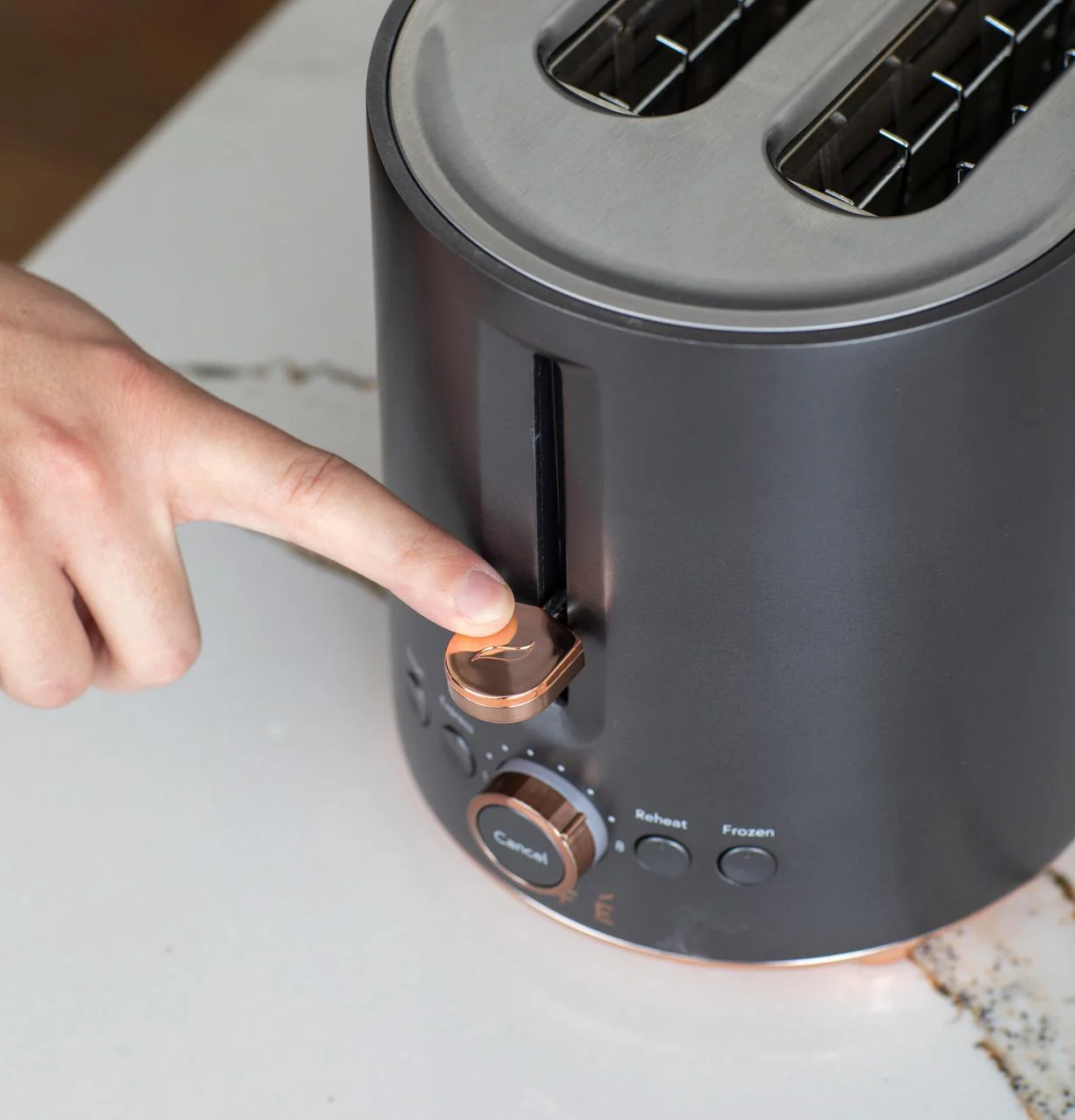 Cafe C9TMA2S3PD3 CAF(EBACK)™ Express Finish Toaster - Image 4