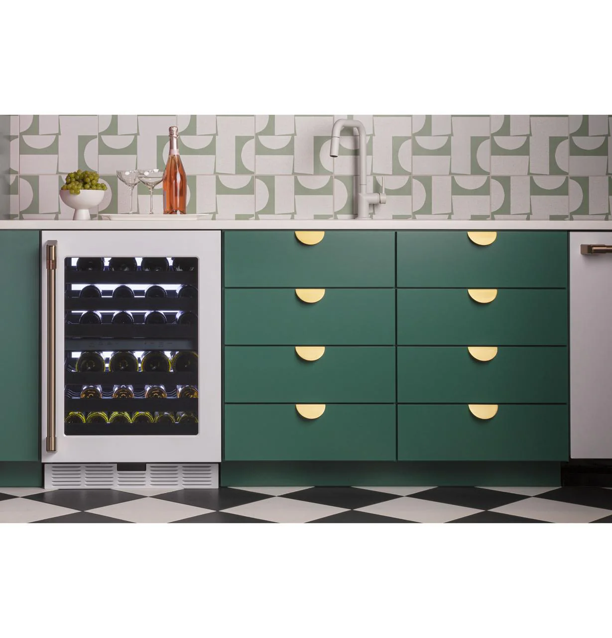 Cafe CCP06DP4PW2 CAF(EBACK)™ Wine Center - Image 14