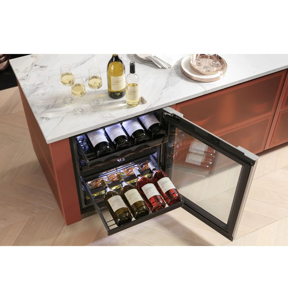 Cafe CCR06DM2PS5 Caf(eback)™ Wine Center in Platinum Glass - Image 15
