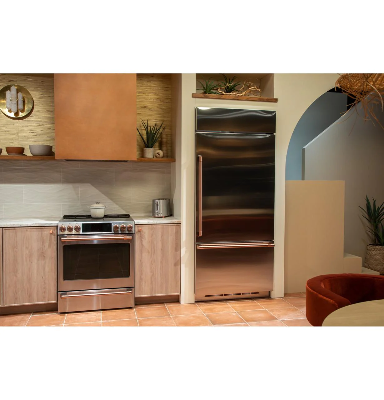 Cafe CDB36RP2PS1 Caf(eback)™ 21.3 Cu. Ft. Built-In Bottom-Freezer Refrigerator - Image 25