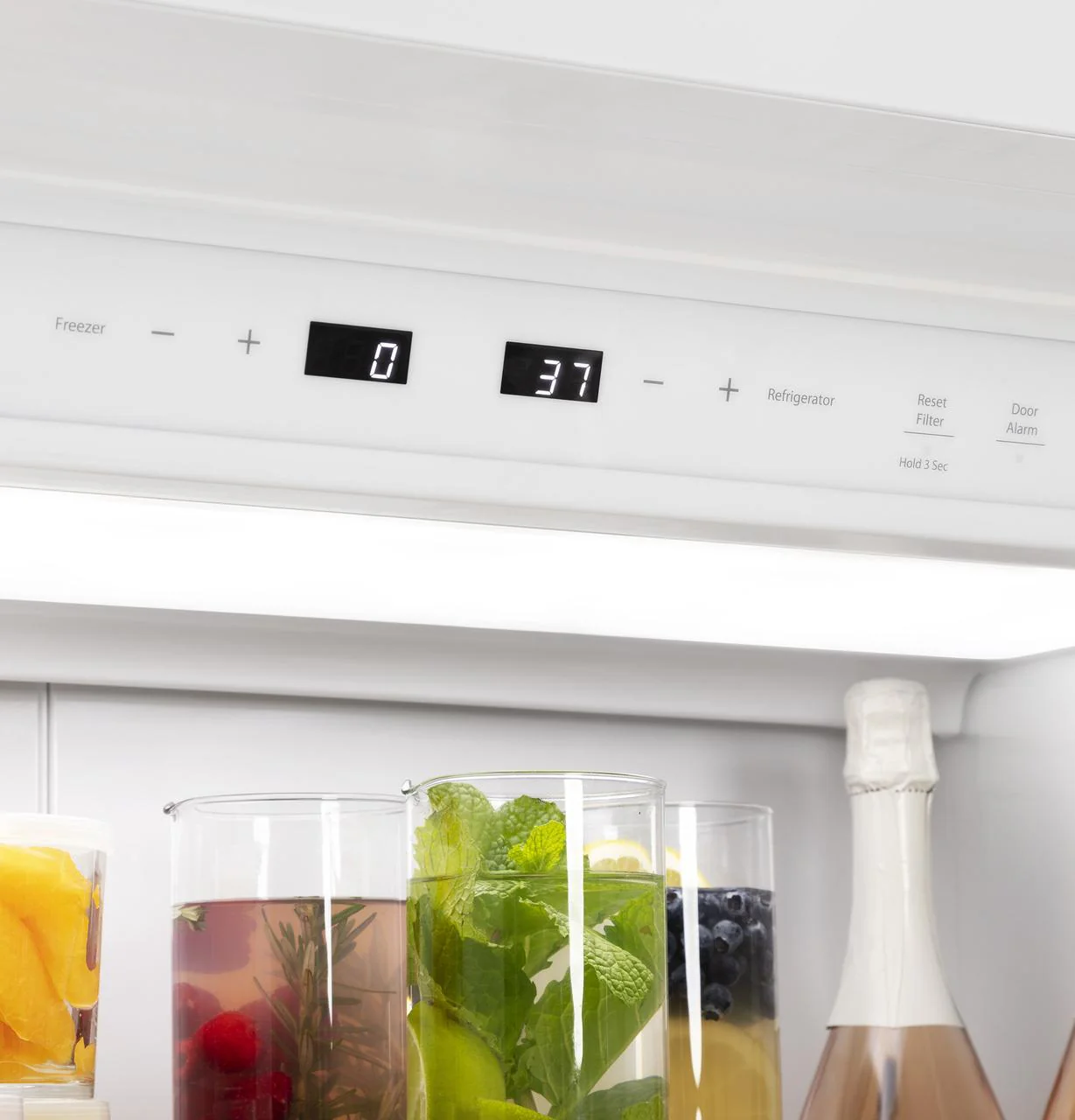 Caf(eback)™ 21.3 Cu. Ft. Built-In Bottom-Freezer Refrigerator - Image 13