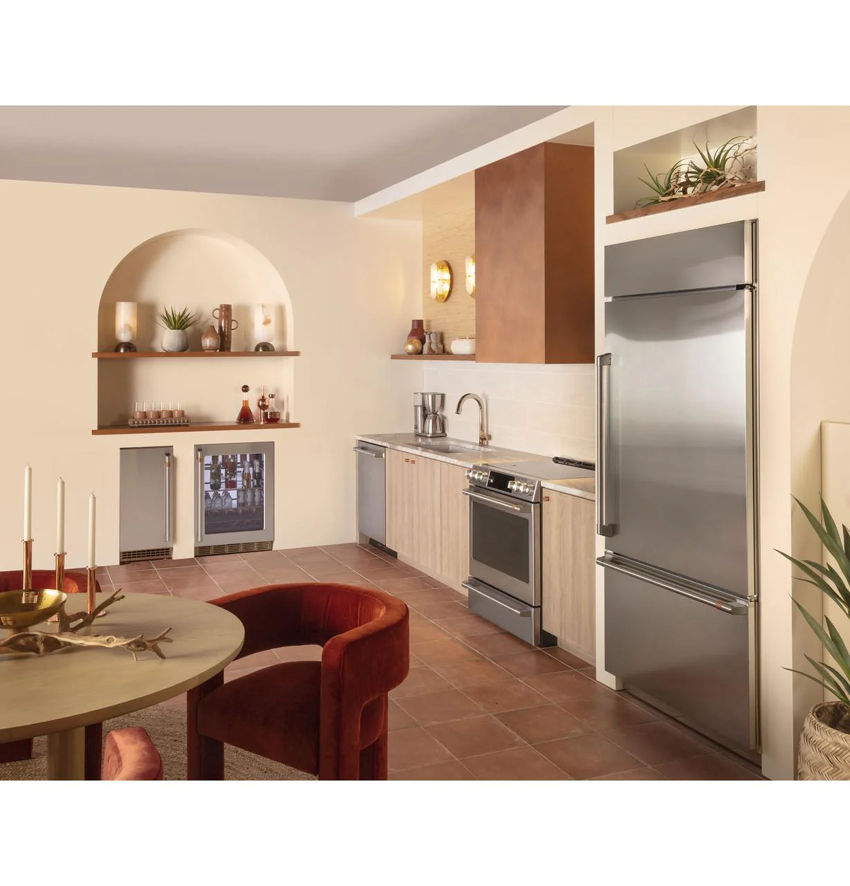 Caf(eback)™ 21.3 Cu. Ft. Built-In Bottom-Freezer Refrigerator - Image 20