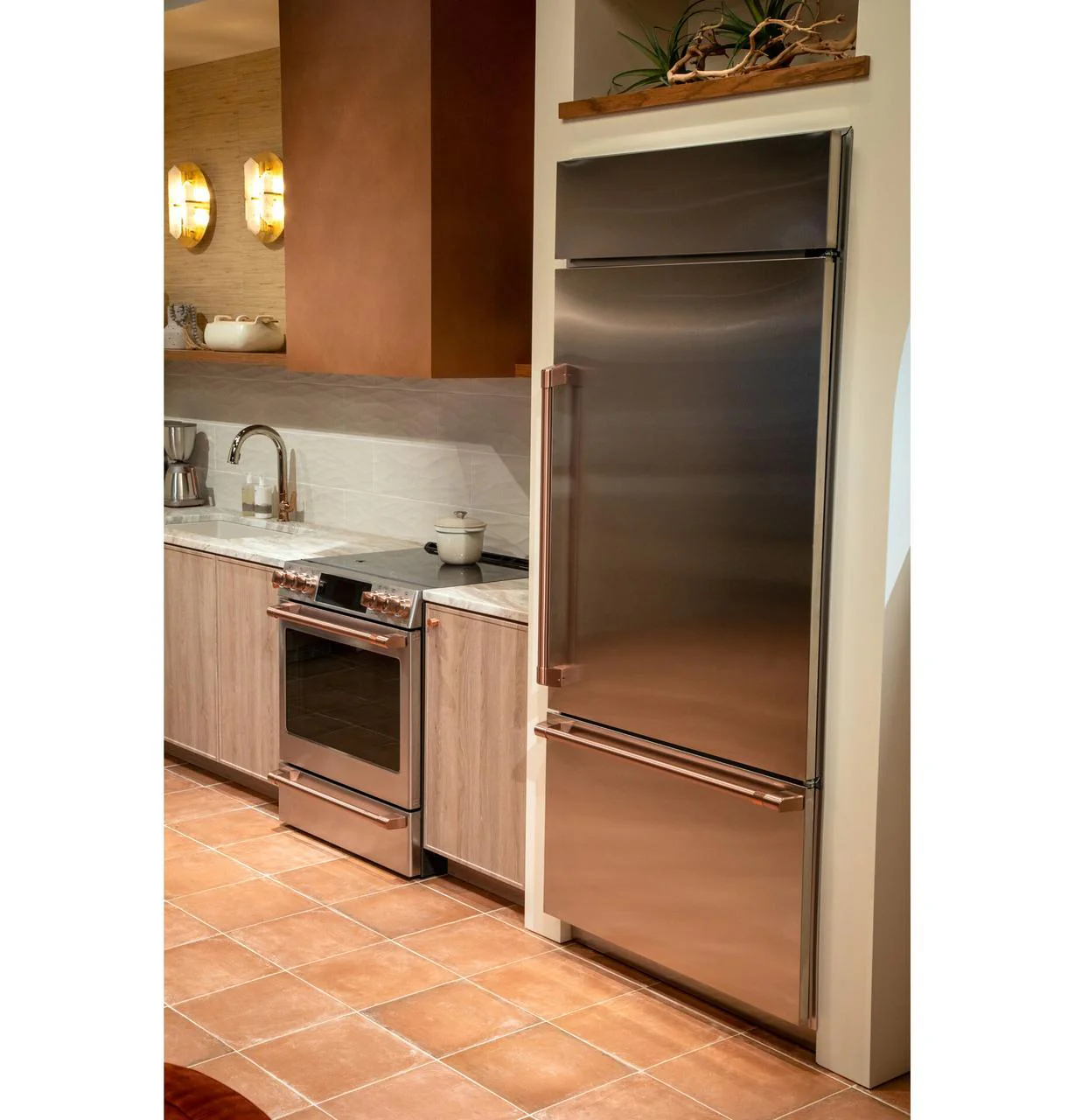 Caf(eback)™ 21.3 Cu. Ft. Built-In Bottom-Freezer Refrigerator - Image 26