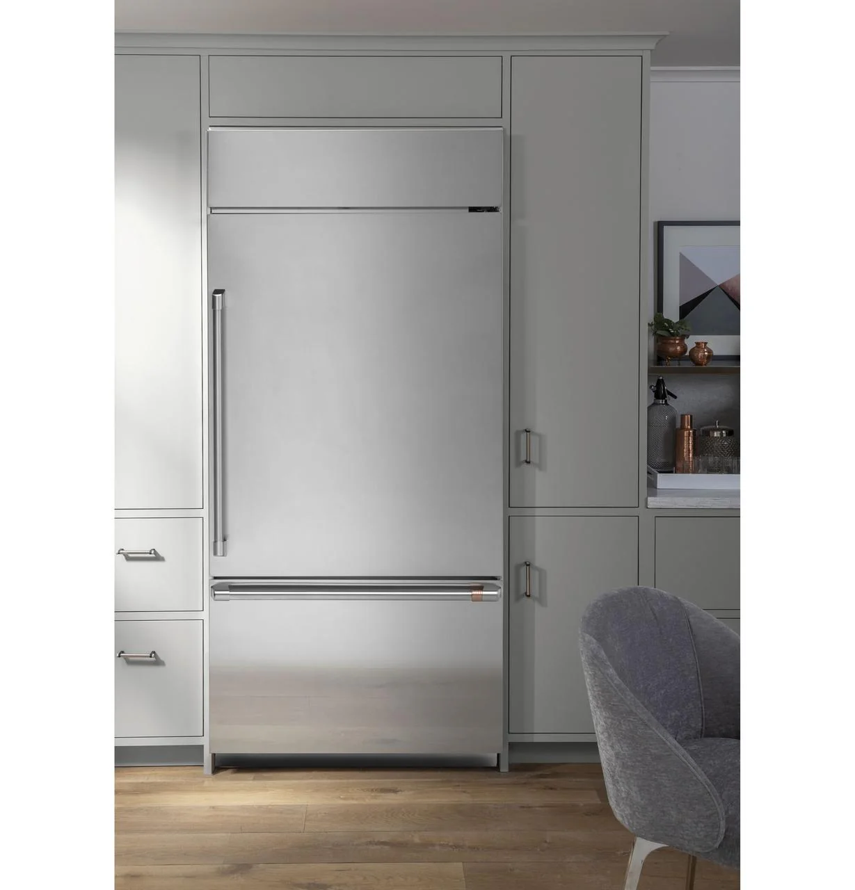 Caf(eback)™ 21.3 Cu. Ft. Built-In Bottom-Freezer Refrigerator - Image 9
