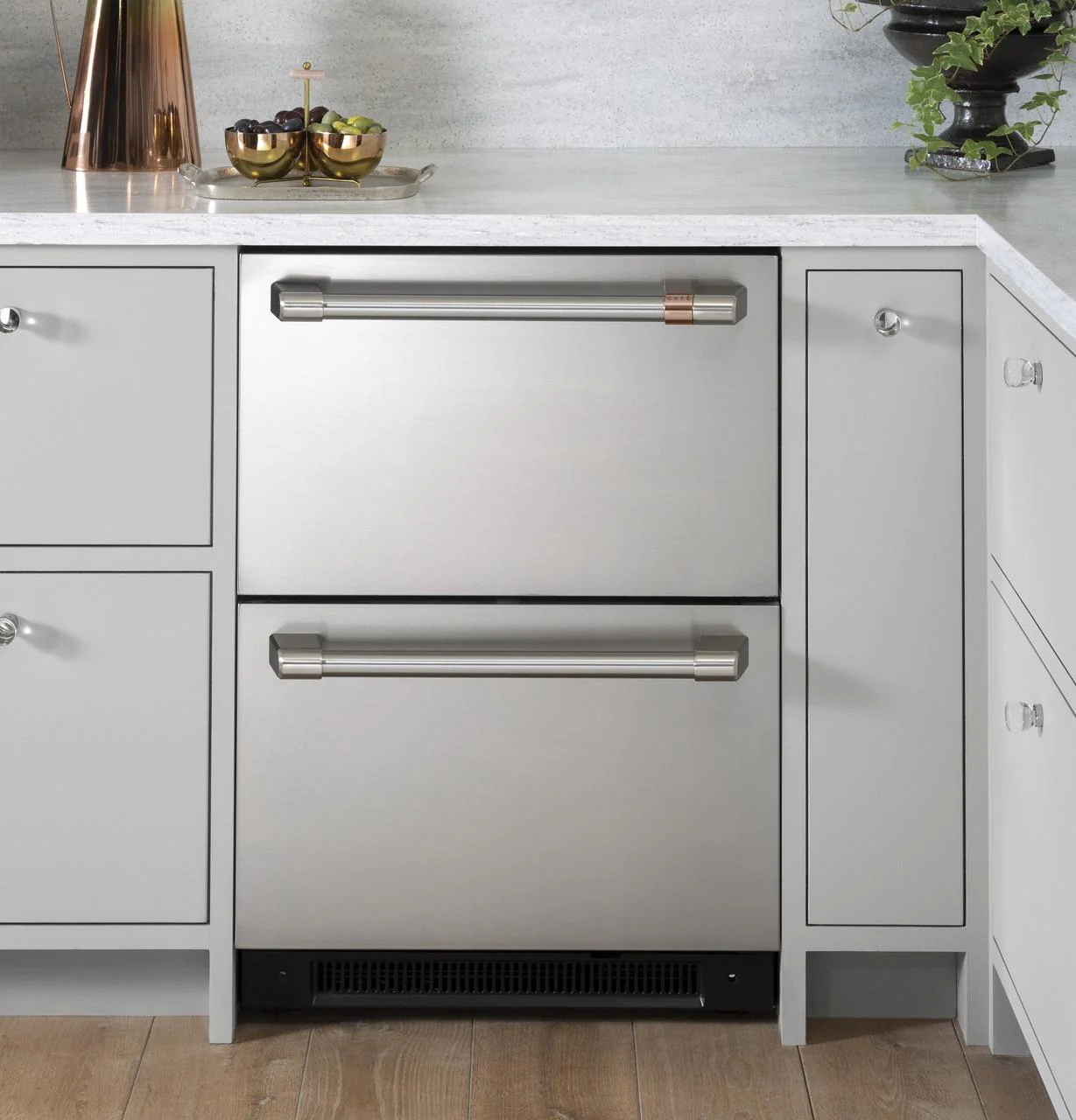 Cafe CDE06RP2NS1 CAF(EBACK)™ 5.7 Cu. Ft. Built-In Dual-Drawer Refrigerator - Image 8