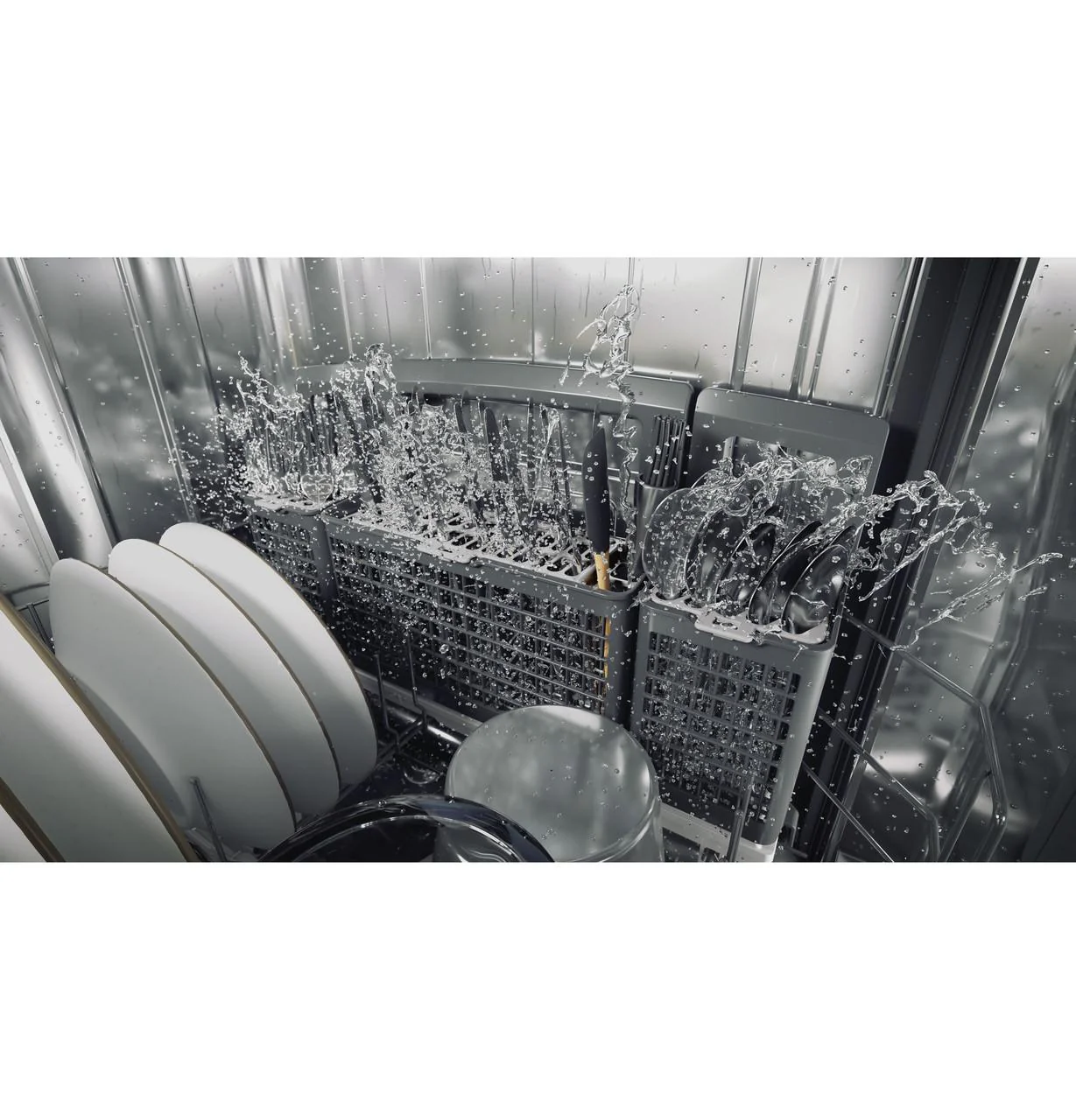 Cafe Caf(eback)™ ENERGY STAR® Stainless Steel Interior Dishwasher with Sanitize and Ultra Wash - Image 19