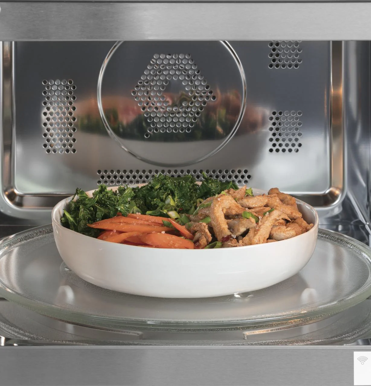 Cafe CEB515P2NSS Caf(eback)™ 1.5 Cu. Ft. Smart Countertop Convection/Microwave Oven - Image 8