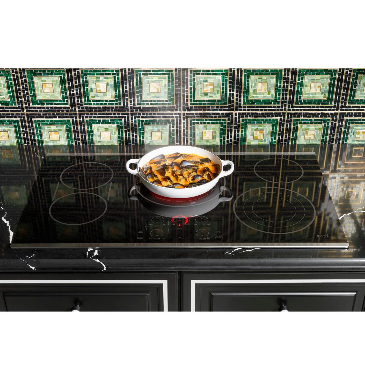 Cafe CEP90301TBB CAF(EBACK)™ 30" Touch-Control Electric Cooktop - Image 20