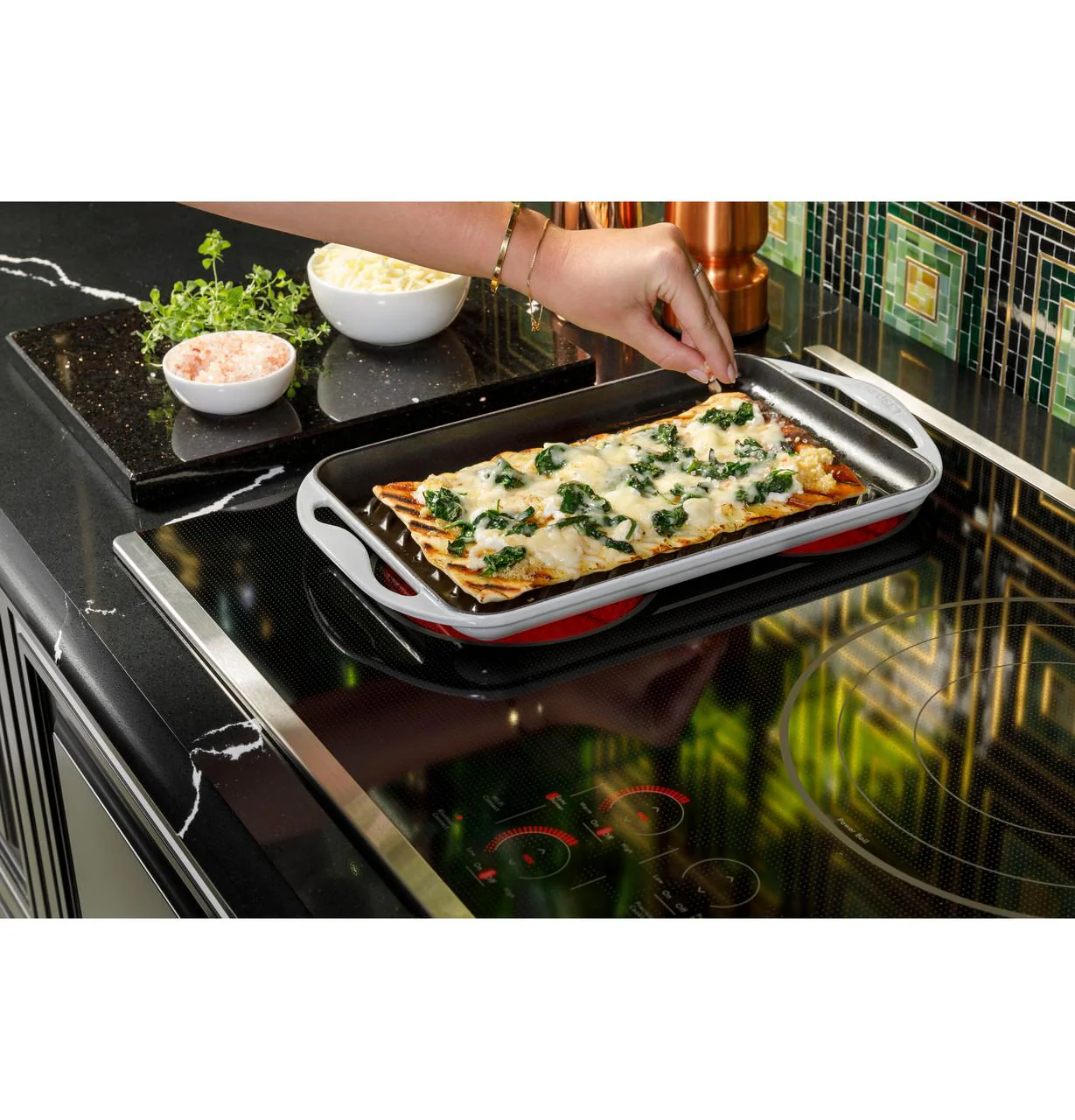 Cafe CEP90302TSS CAF(EBACK)™ 30" Touch-Control Electric Cooktop - Image 11