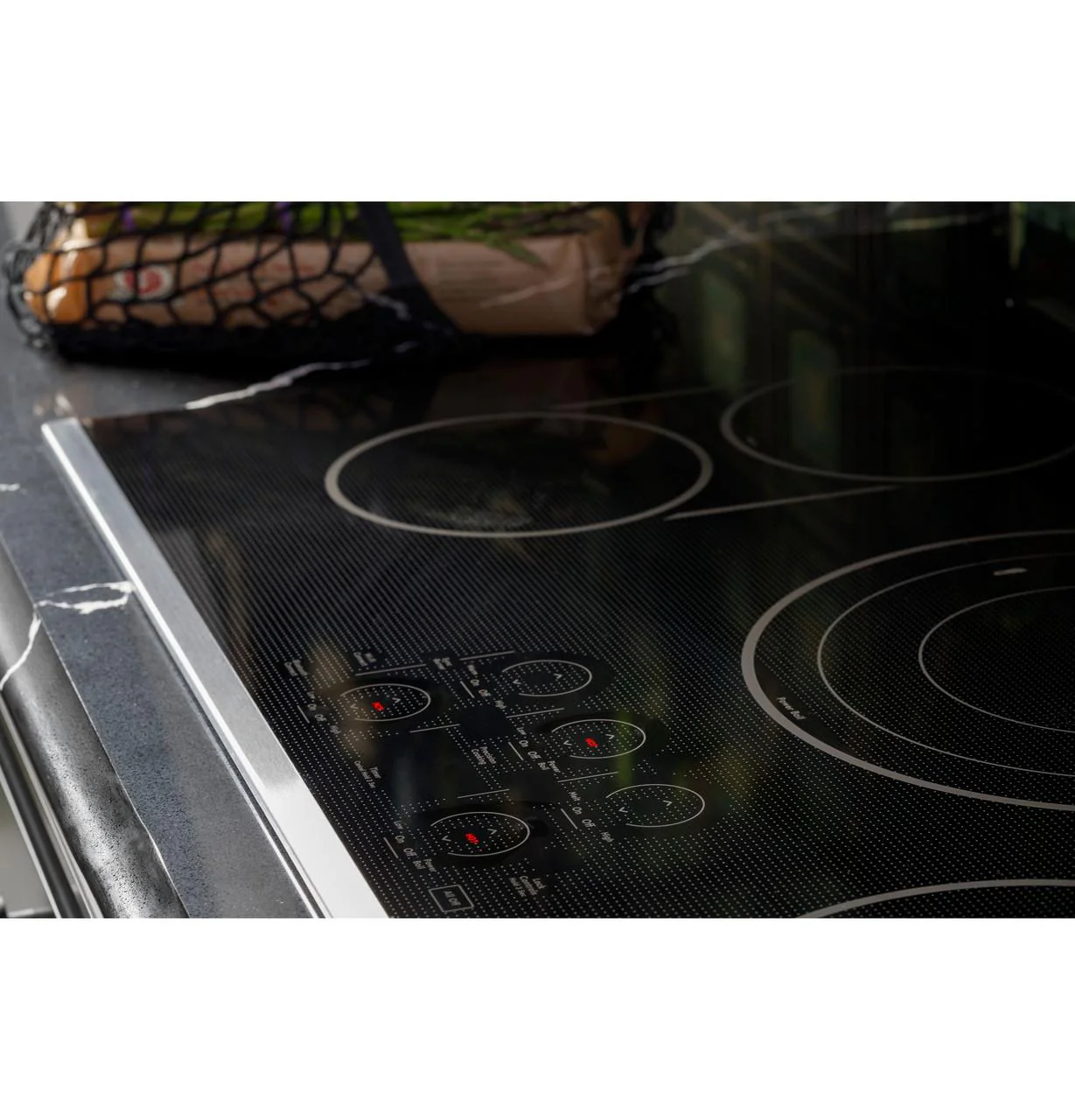 Cafe CEP90302TSS CAF(EBACK)™ 30" Touch-Control Electric Cooktop - Image 15