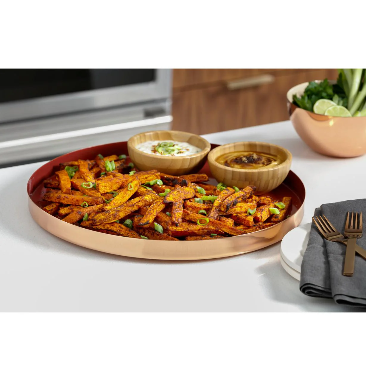 Cafe CES700P4MW2 CAF(EBACK)™ 30" Smart Slide-In, Front-Control, Radiant and Convection Range - Image 9