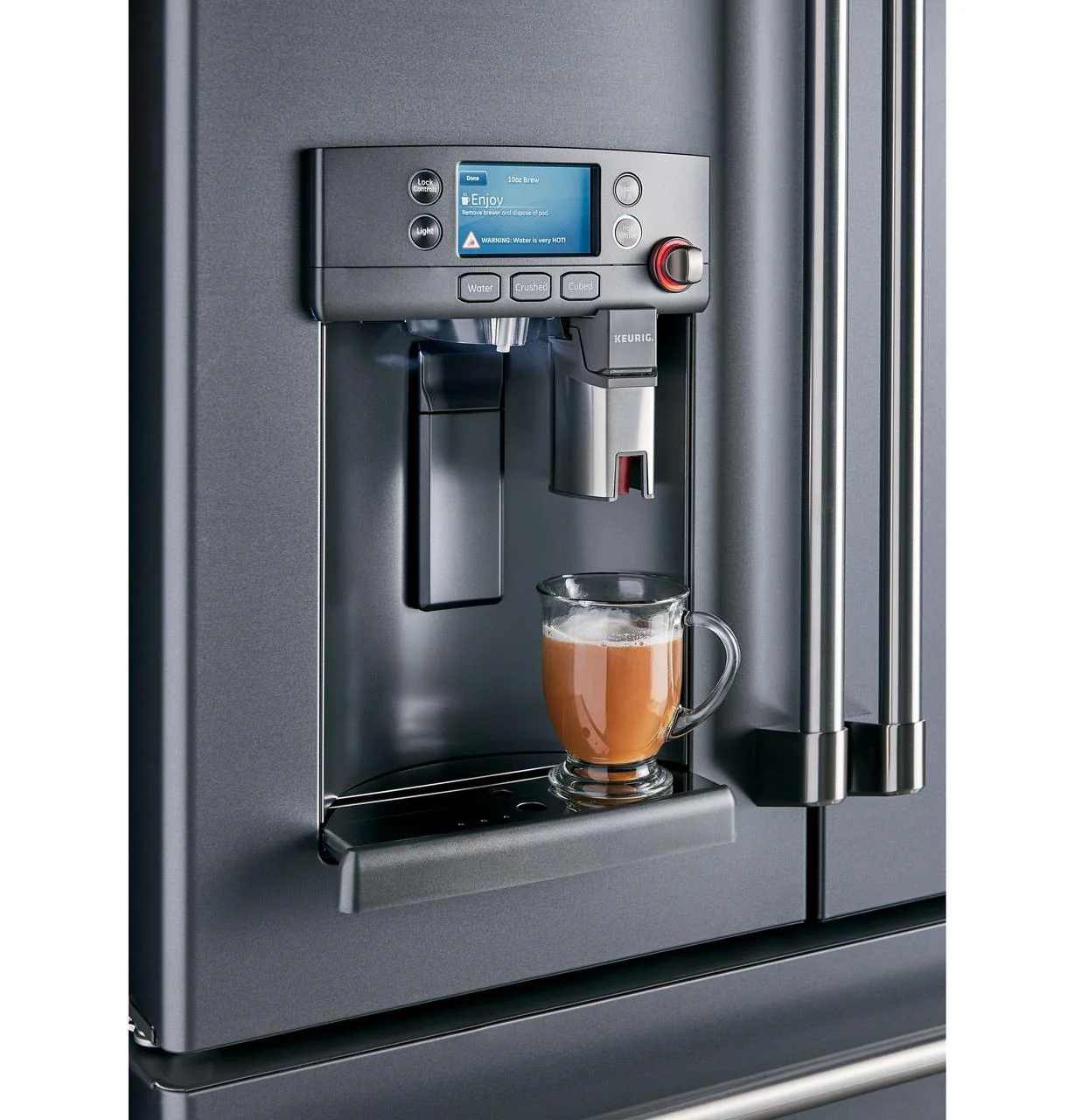 Cafe CFE28UP2MS1 Caf(eback)™ ENERGY STAR® 27.7 Cu. Ft. Smart French-Door Refrigerator with Keurig® K-Cup® Brewing System - Image 14