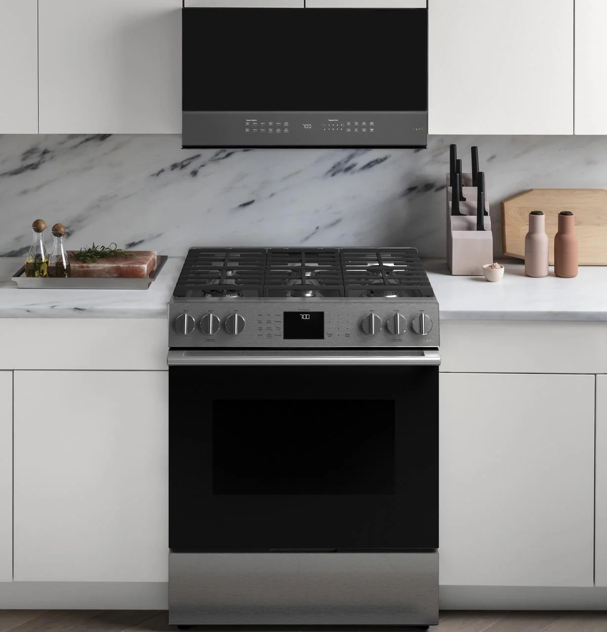 Cafe CGS700M2NS5 CAF(EBACK)™ 30" Smart Slide-In, Front-Control, Gas Range with Convection Oven in Platinum Glass - Image 10