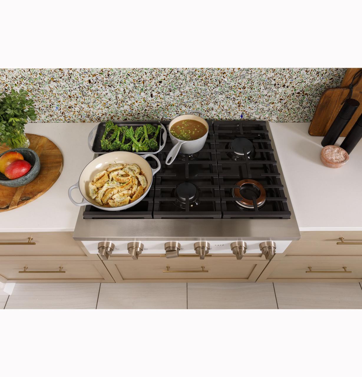 Cafe CGU366P4TW2 CAF(EBACK)™ 36" Commercial-Style Gas Rangetop with 6 Burners (Natural Gas) - Image 11