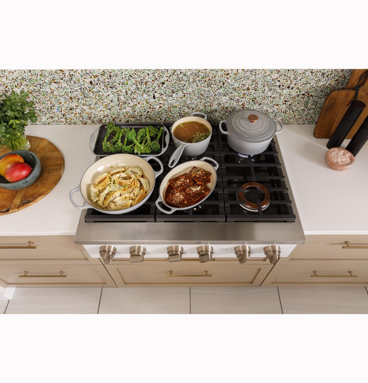 Cafe CGU366P4TW2 CAF(EBACK)™ 36" Commercial-Style Gas Rangetop with 6 Burners (Natural Gas) - Image 13